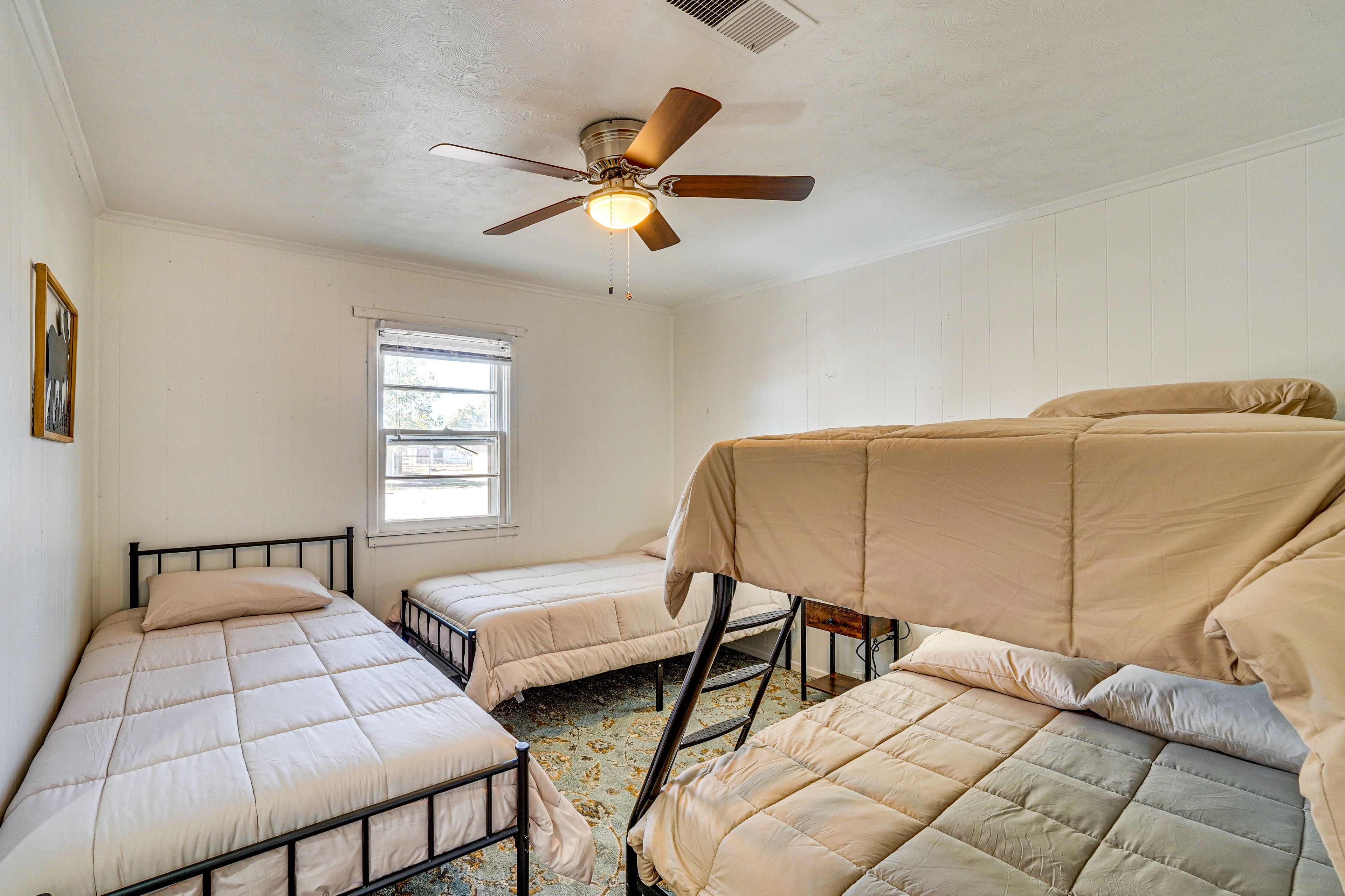 Bedroom 2 | 2 Twin XL Beds | Twin/Full Bunk Bed