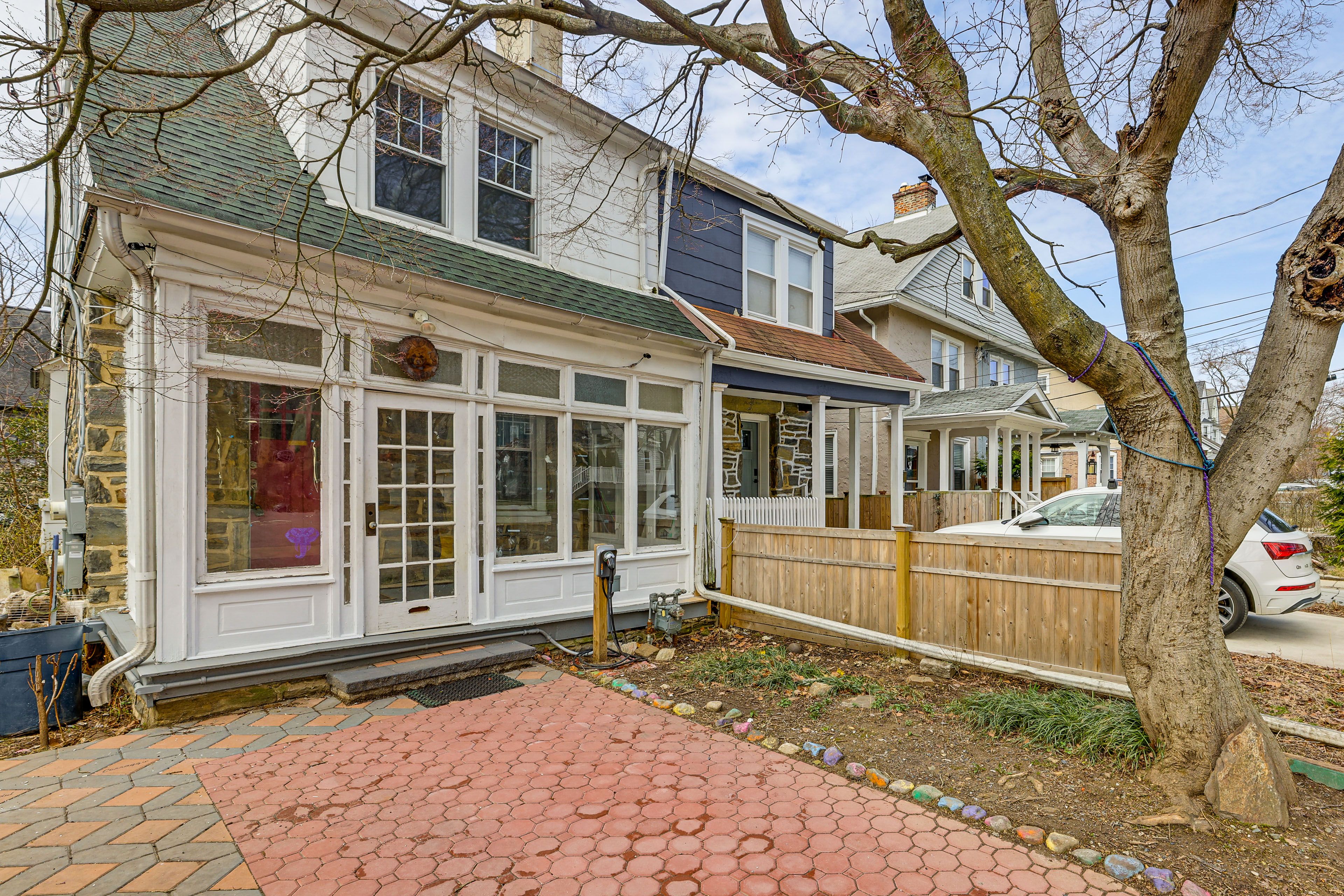 Parking | Driveway (1 Vehicle) | EV Charger