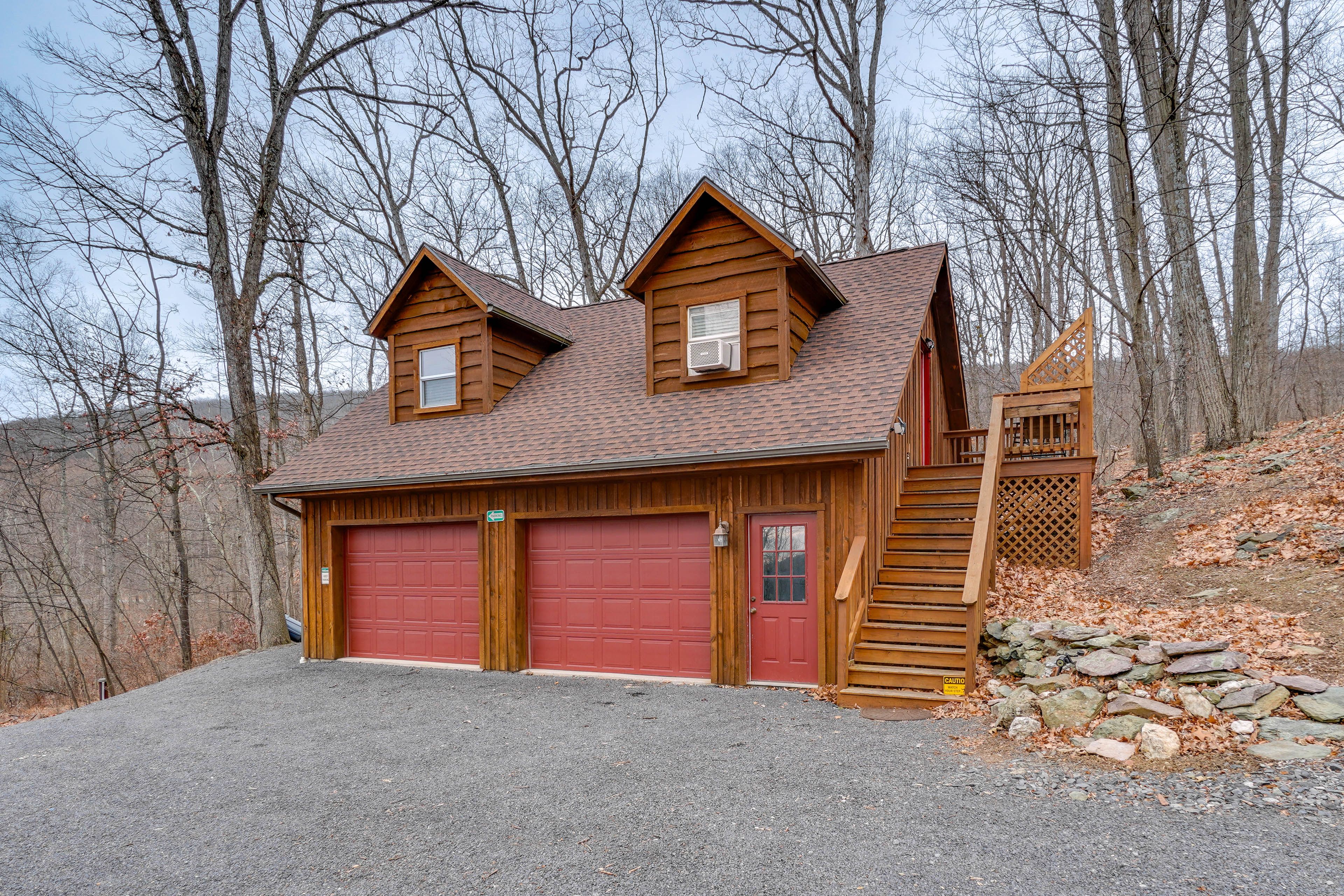 Parking | Driveway (2 Vehicles)