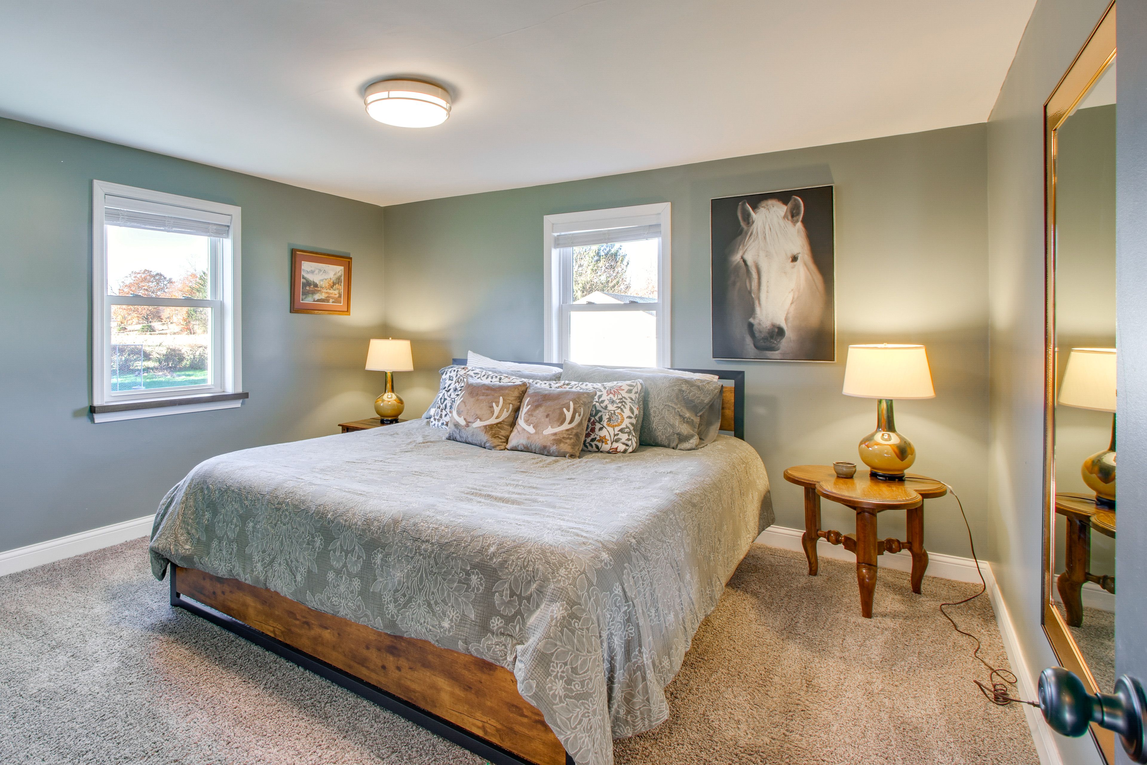 Bedroom 1 | King Bed | Linens Provided | Main Floor