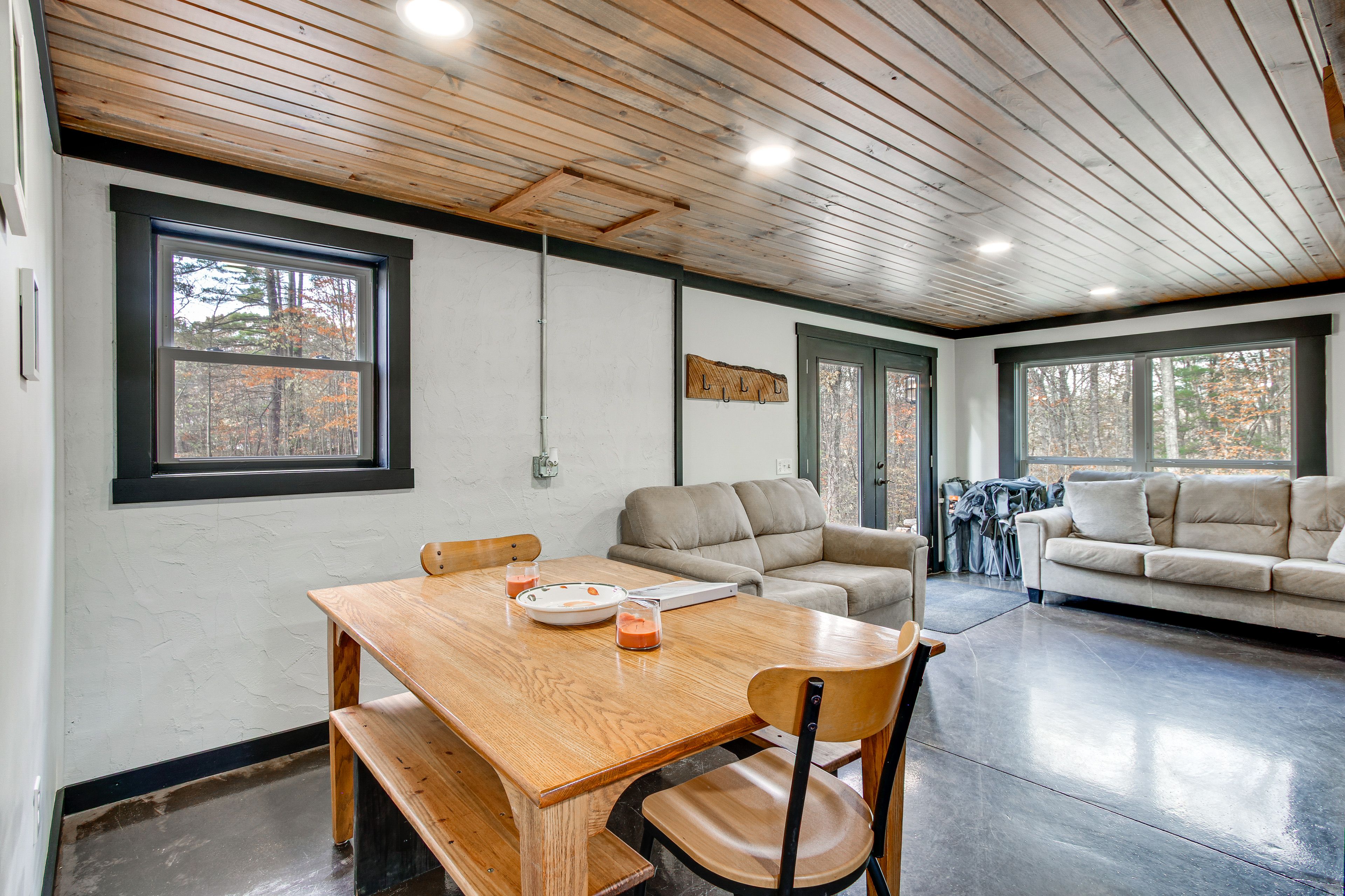 Dining Area | Lower Level