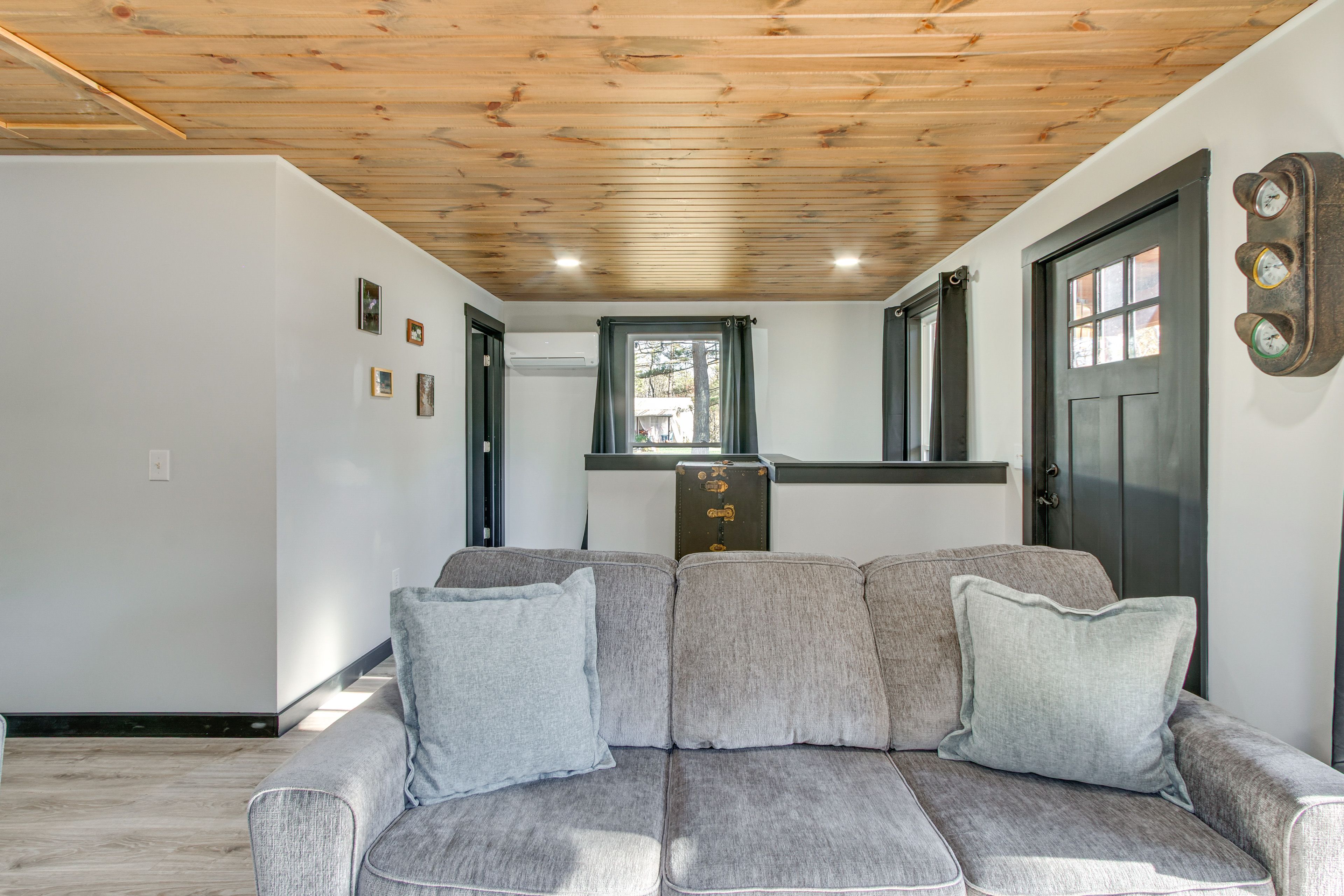 Family Room | Upper Level | Smart TV