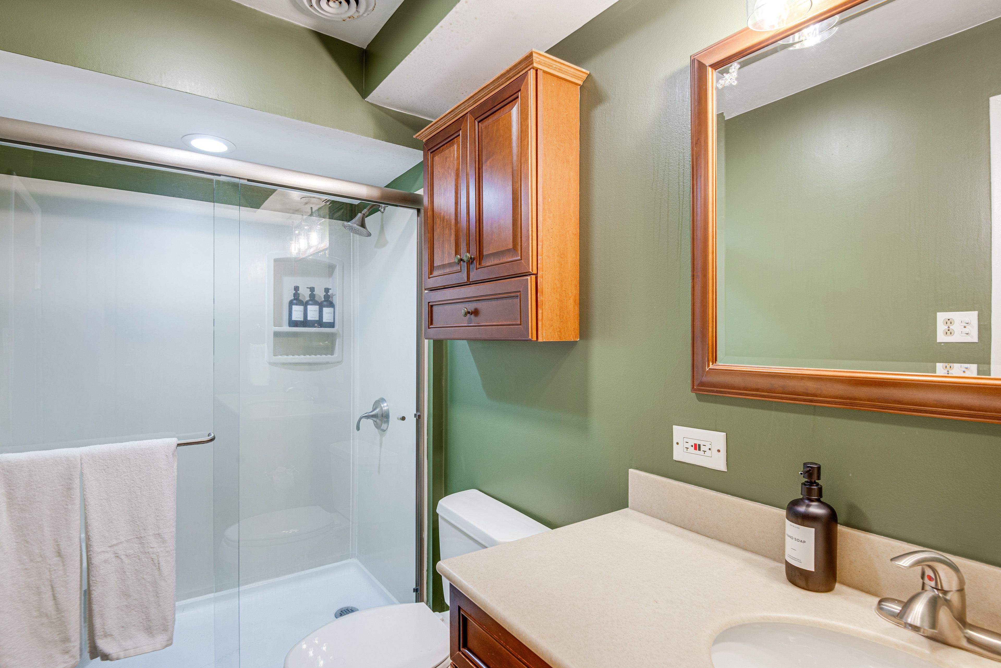 Full Bathroom | Basement