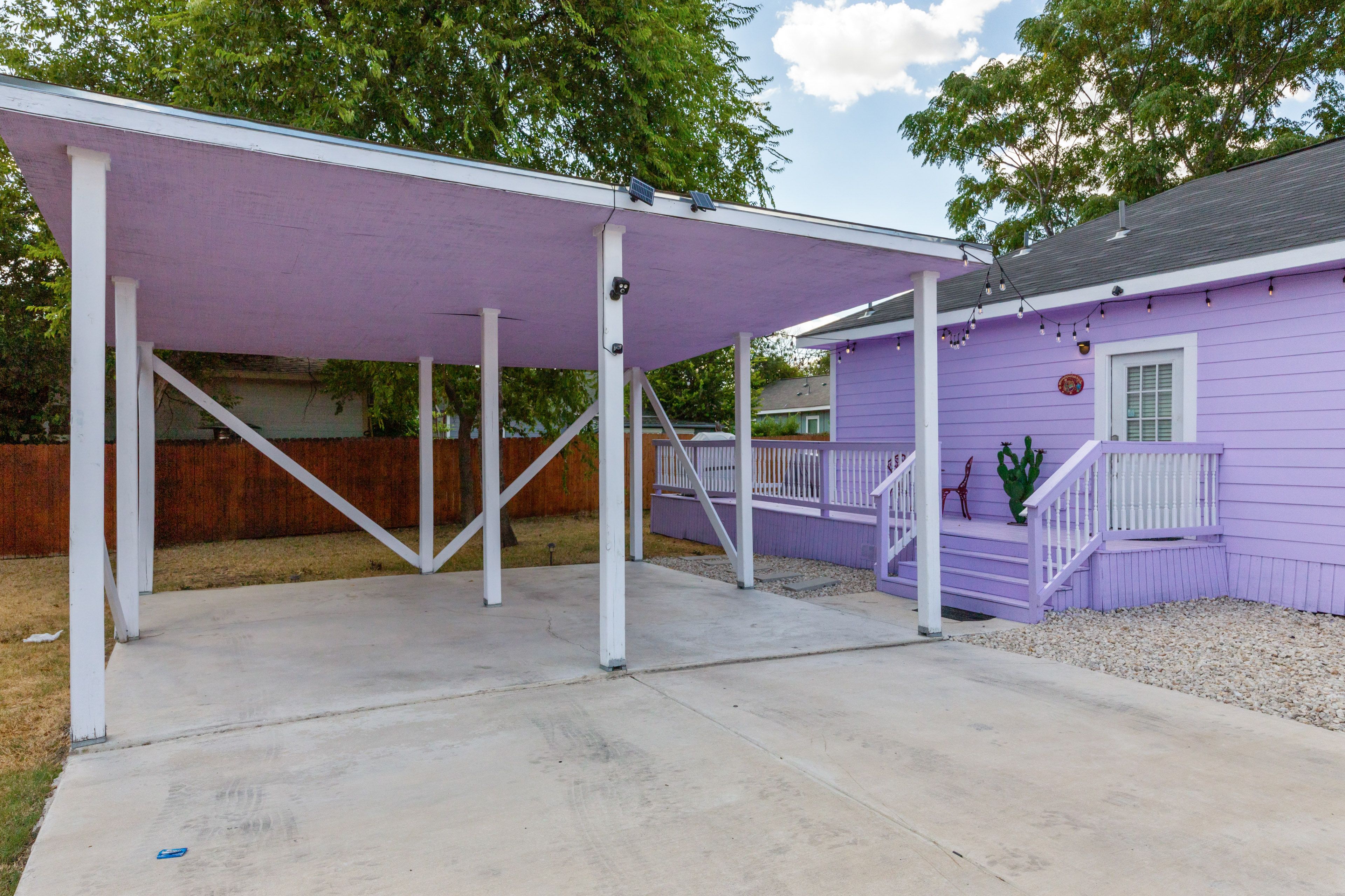 Parking | Carport (2 Vehicles) | Driveway (4 Vehicles)