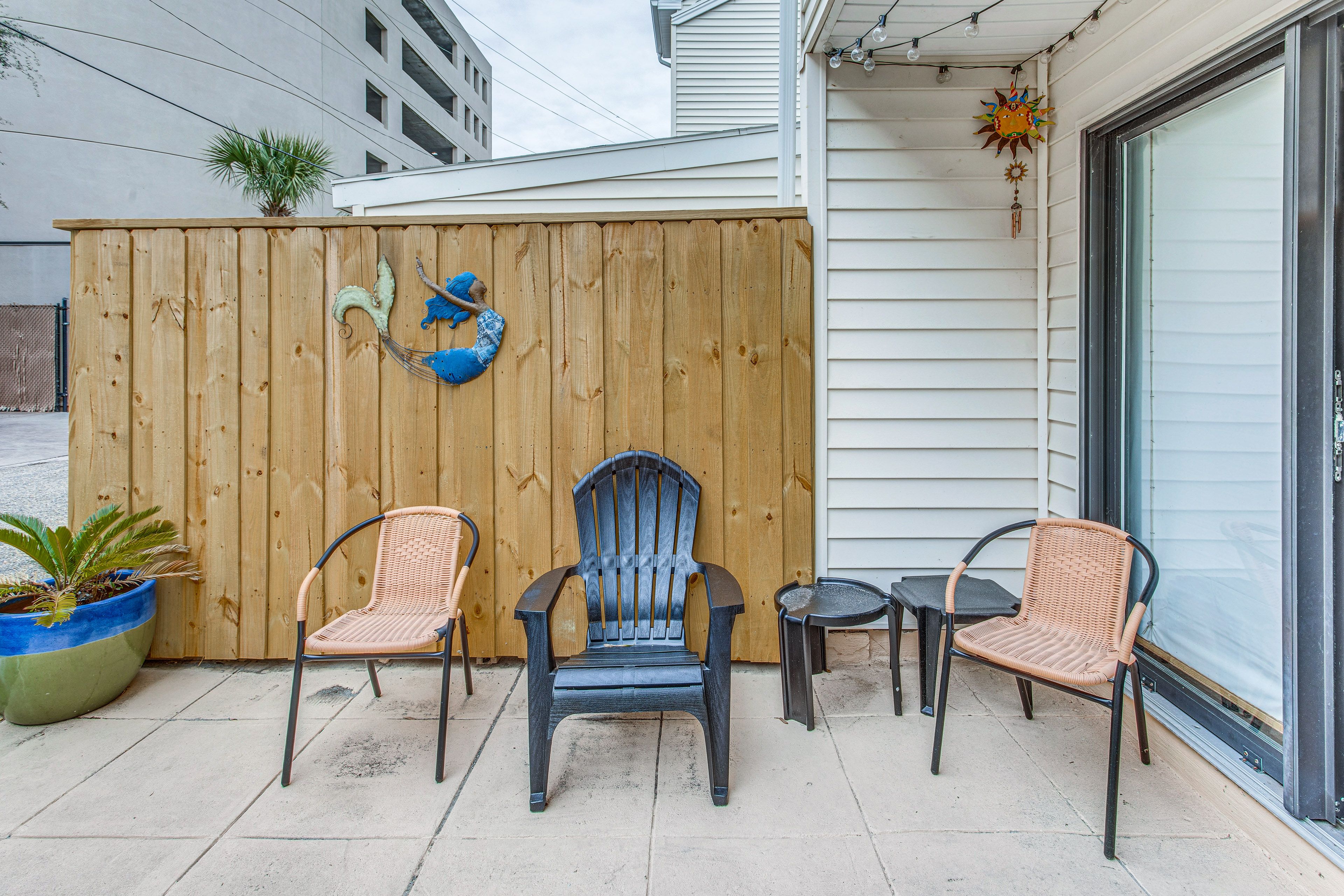 Patio | Seating
