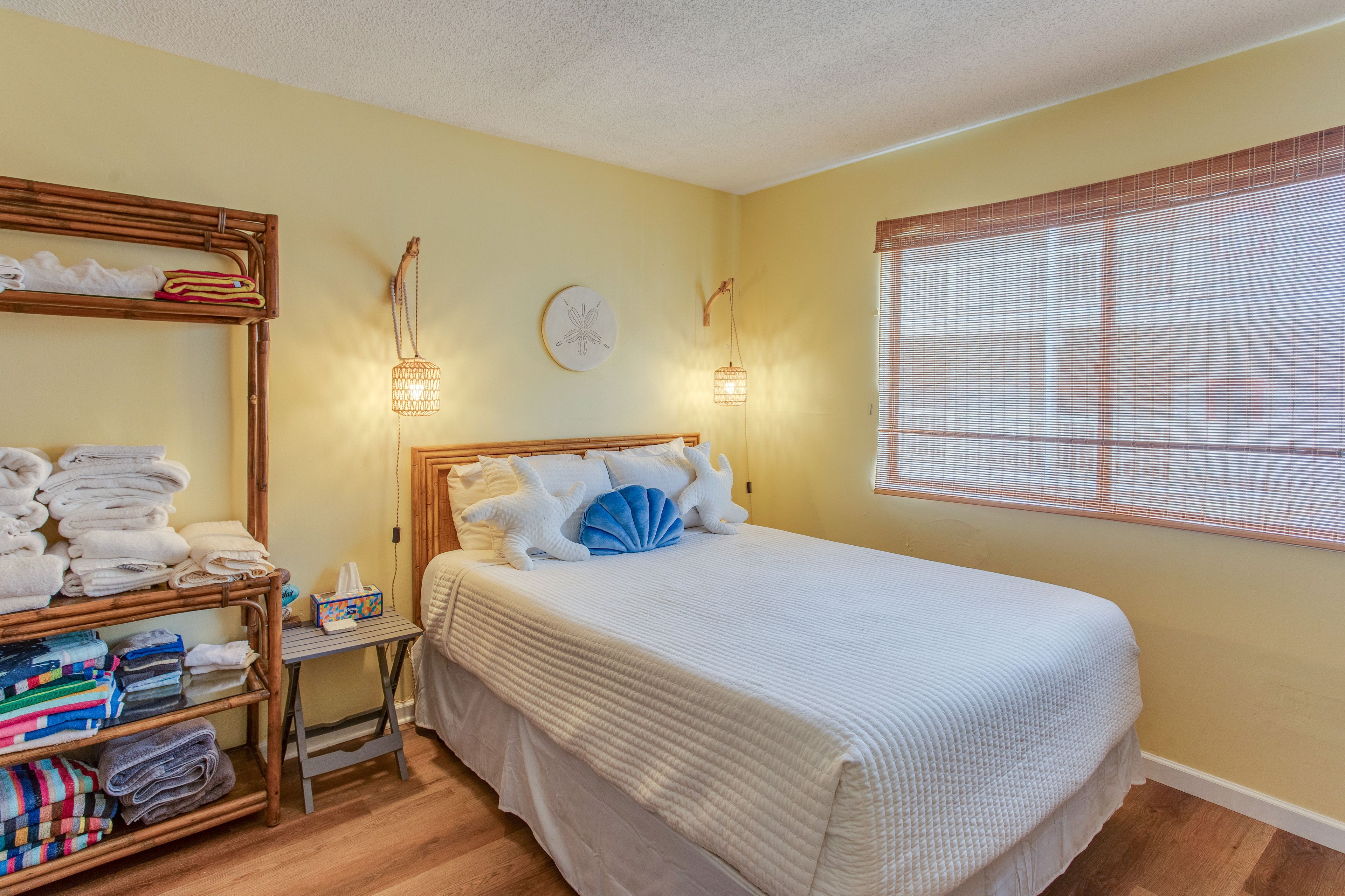 Bedroom 3 | Queen Bed | Smart TV | 2nd Floor