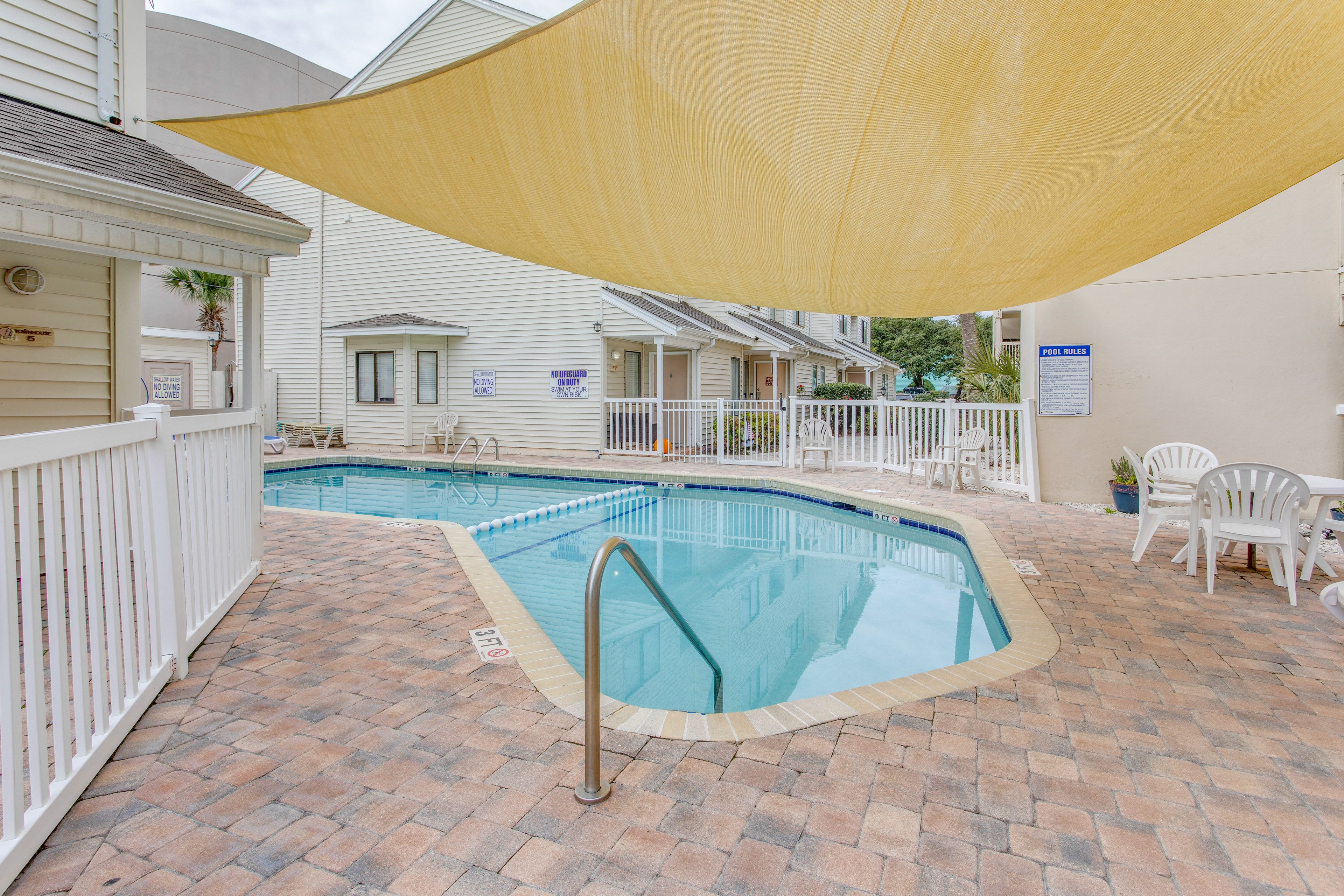 Ocean Dunes Villas Community Pool