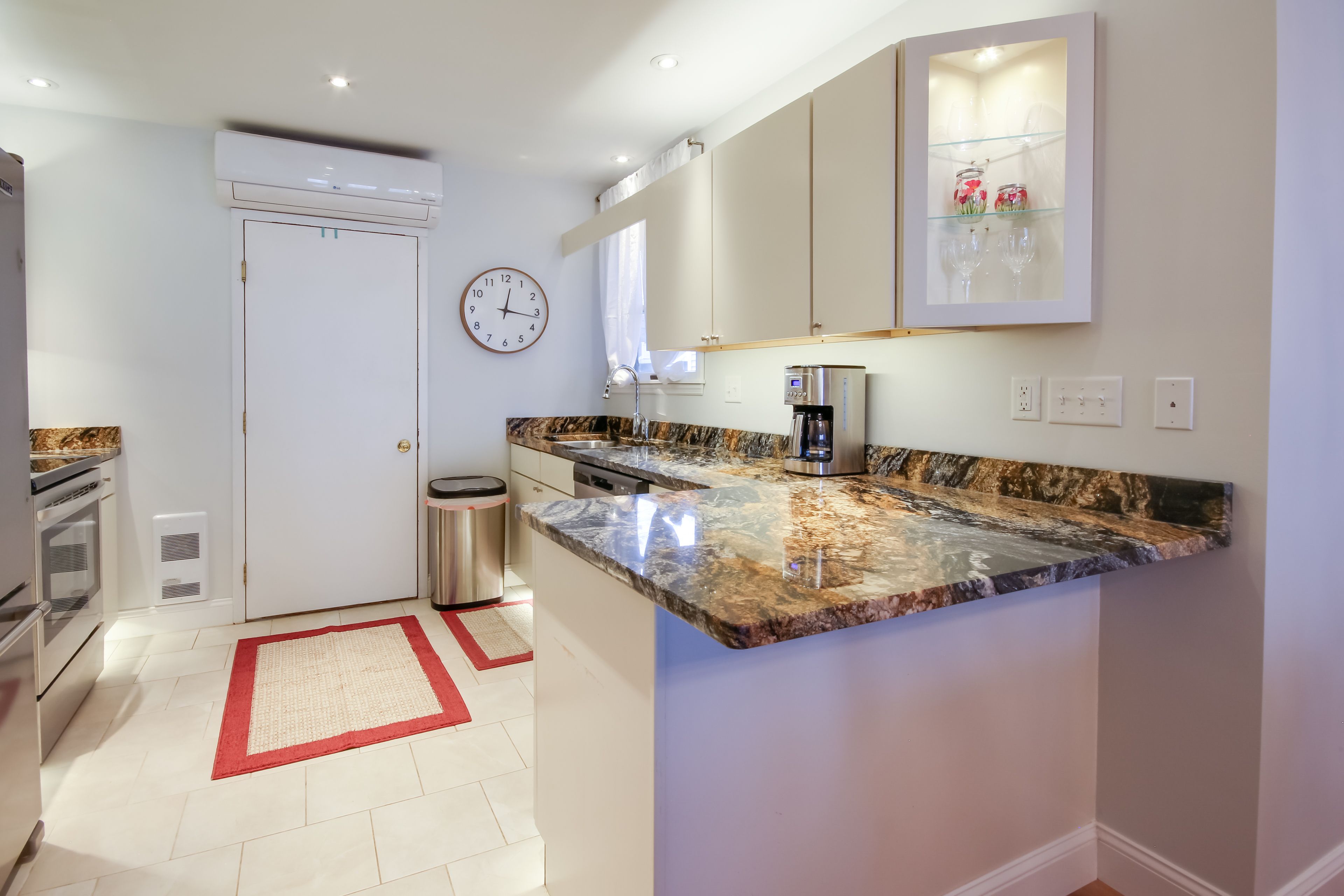 Kitchen | 1st Floor | Cooking Basics | Drip & Keurig Coffee Makers