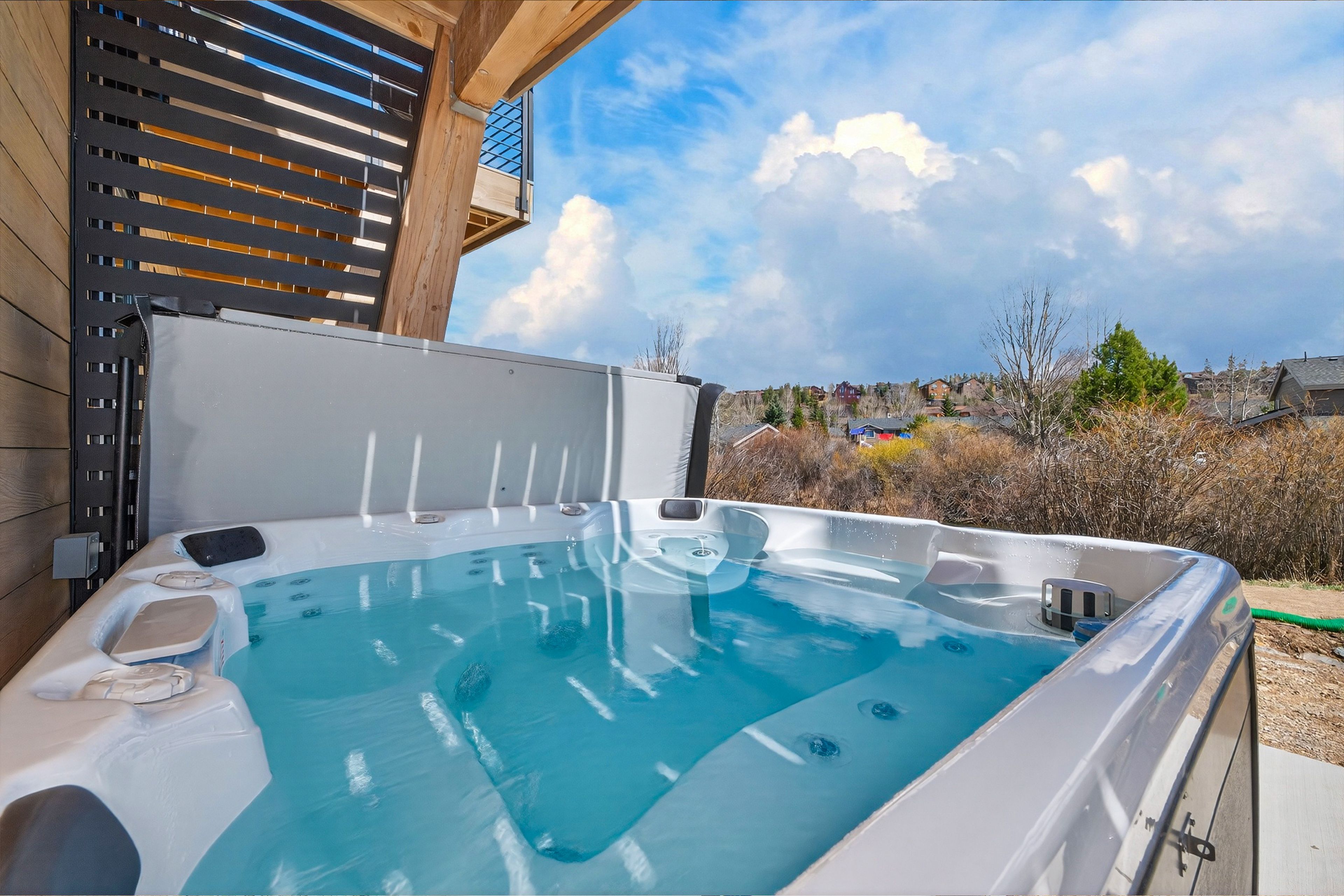 Private Hot Tub | Gas Grill