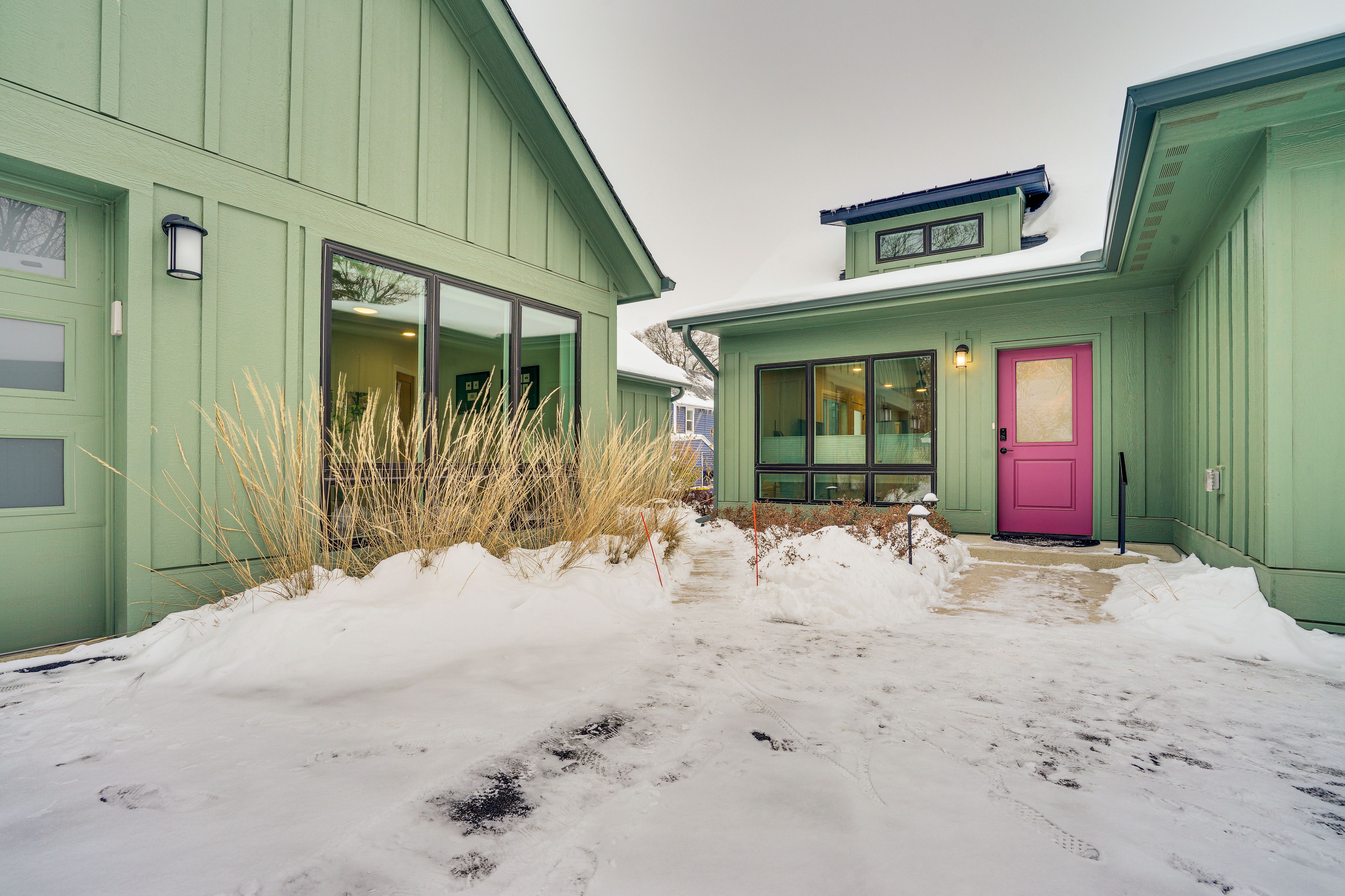 Unit Exterior | Self Check-In | 0.3 Mi to Downtown