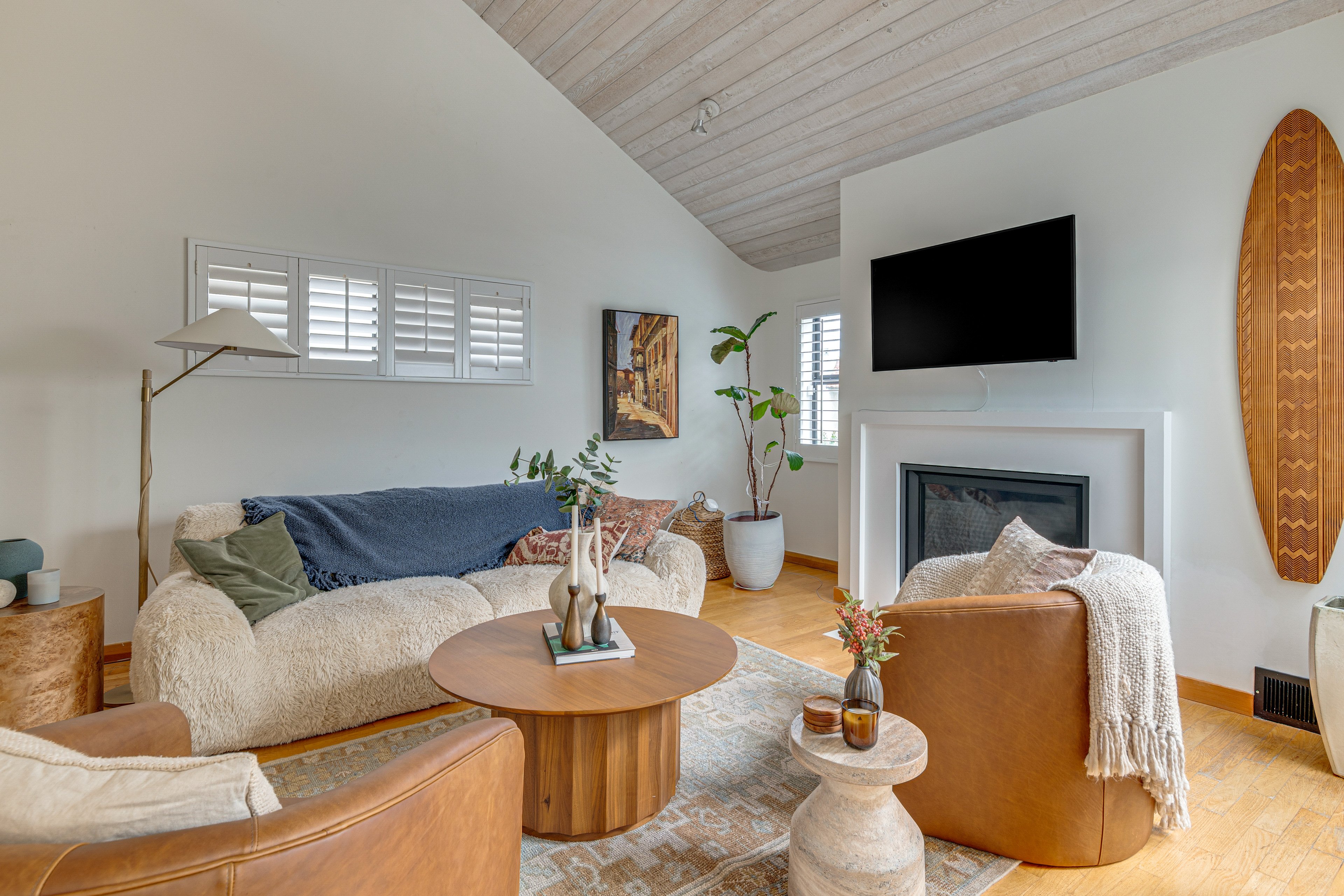 Los Angeles Vacation Rental | 1BR | 3BA | 2,400 Sq Ft