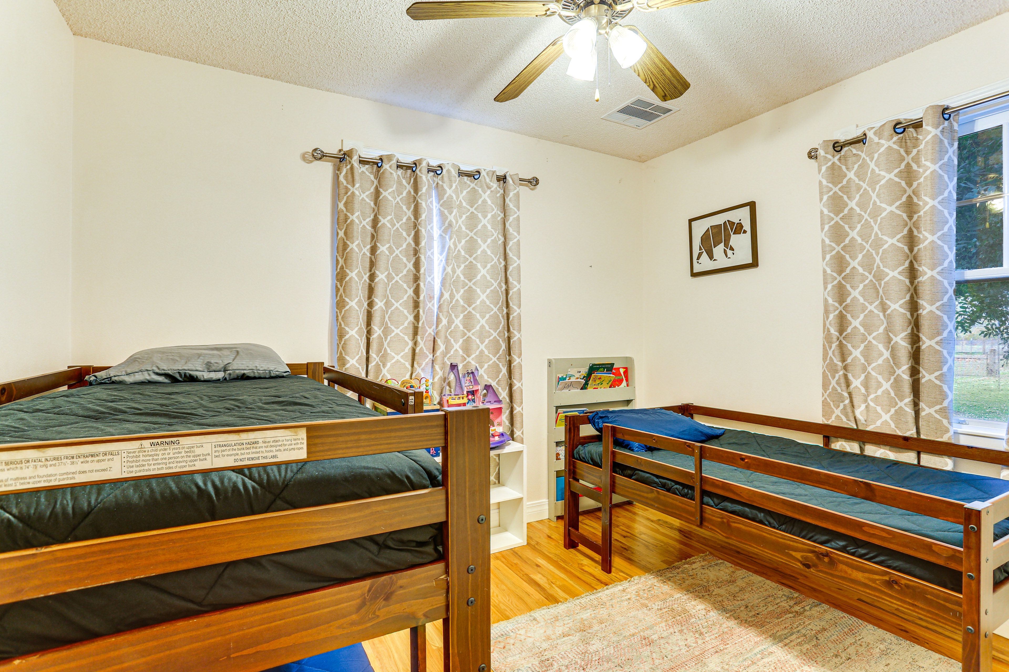 Bedroom 2 | Twin Bunk Bed | Twin Bed