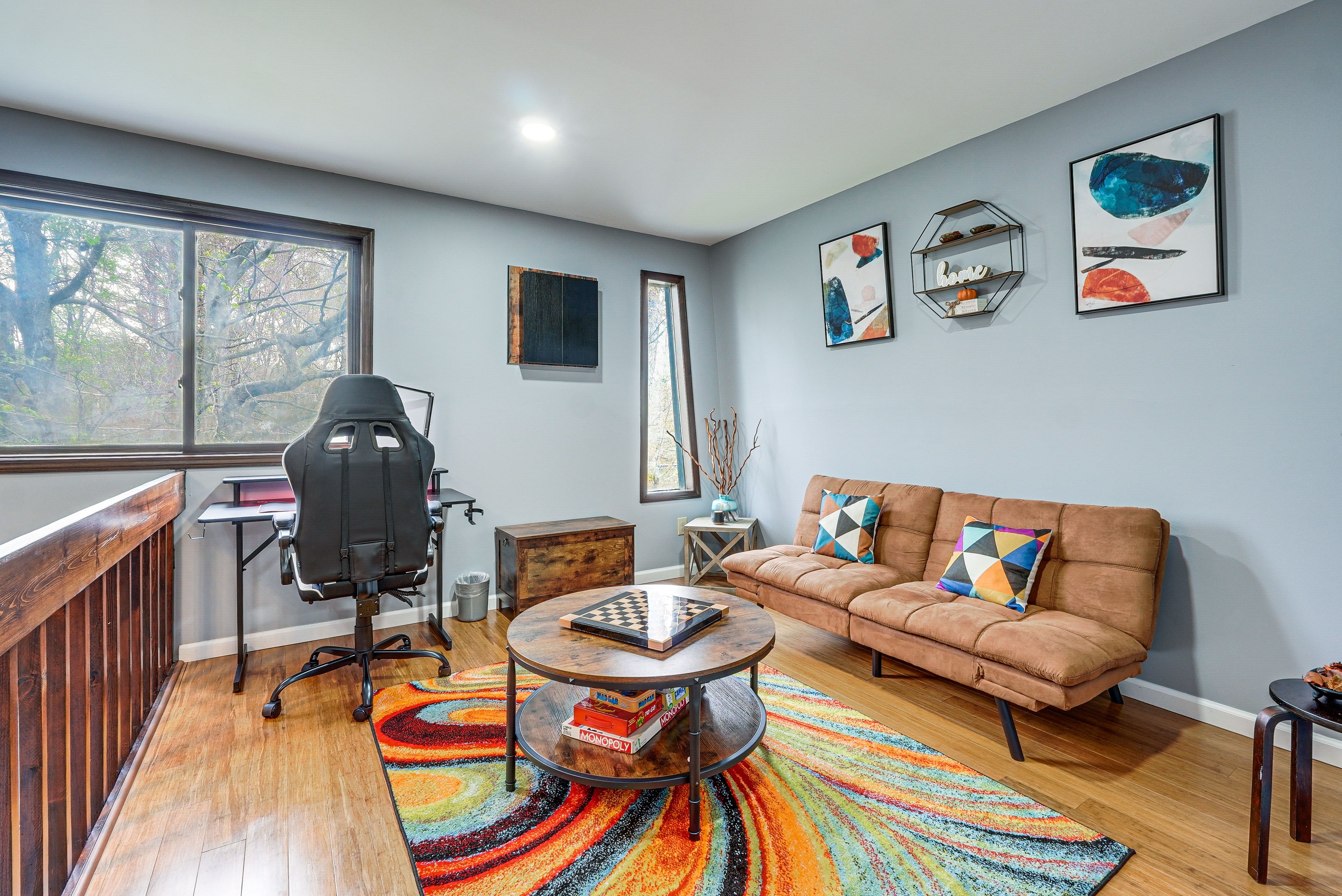Loft | Queen Futon | 2nd Floor