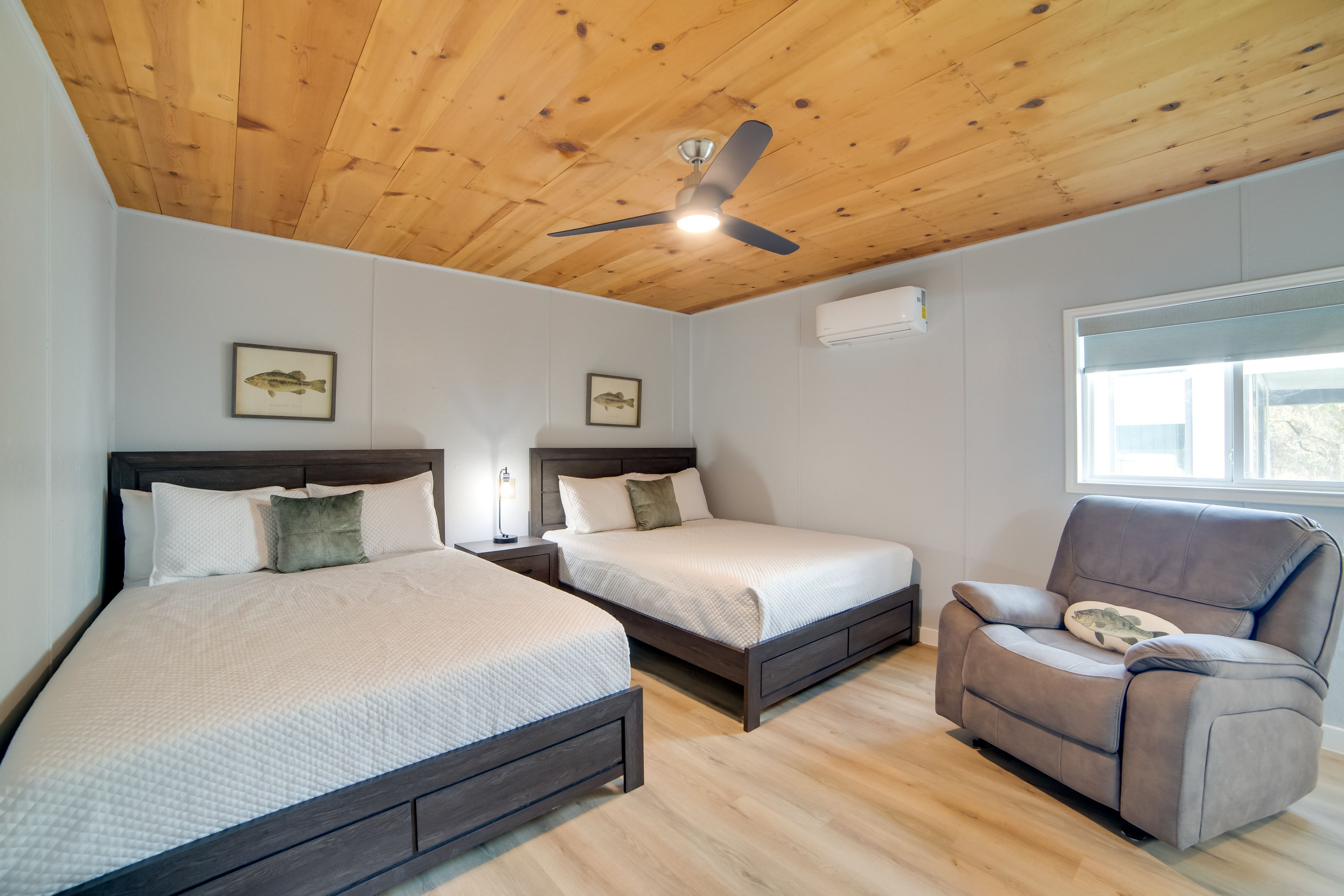 Bedroom 3 | 2 Queen Beds