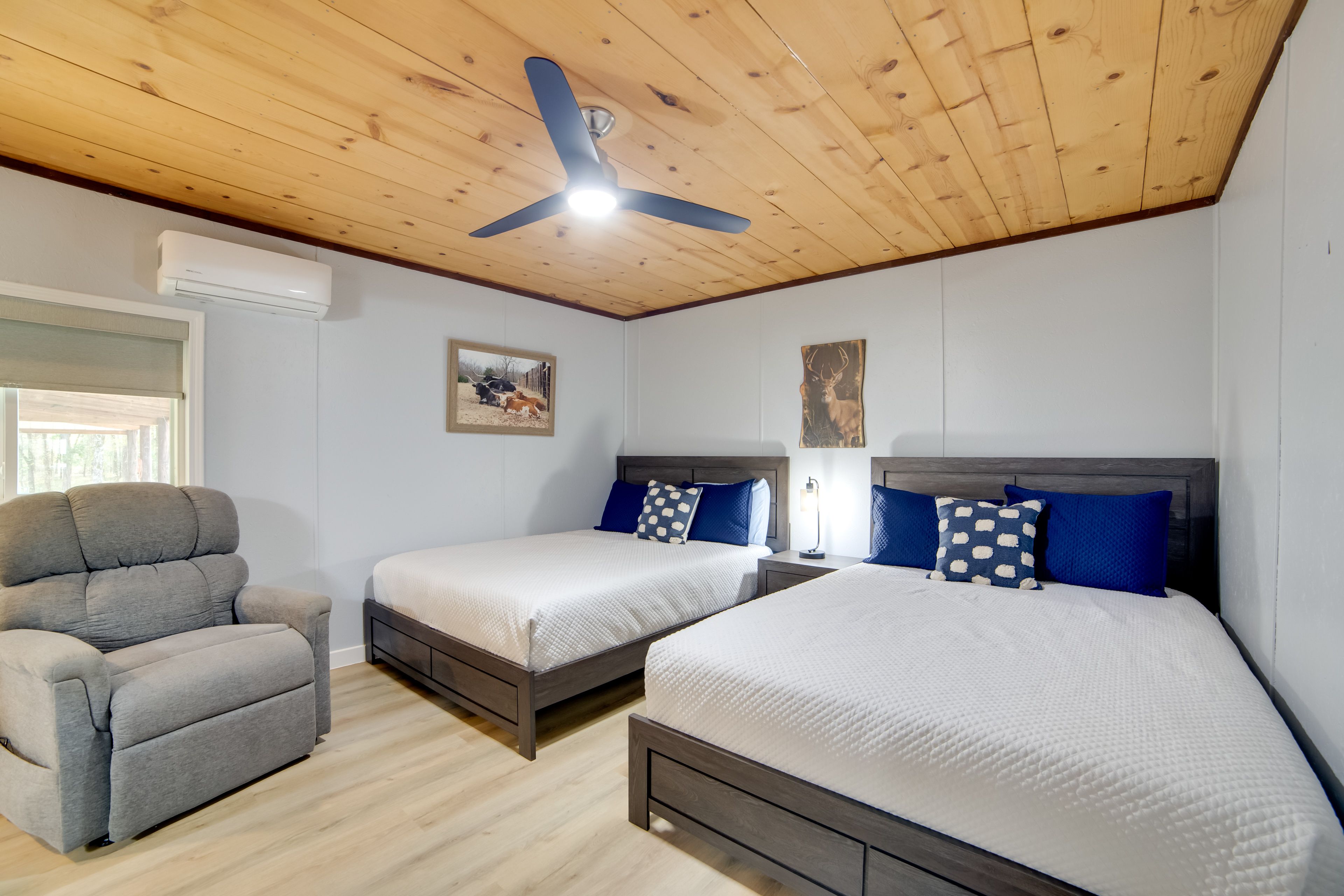 Bedroom 4 | 2 Queen Beds