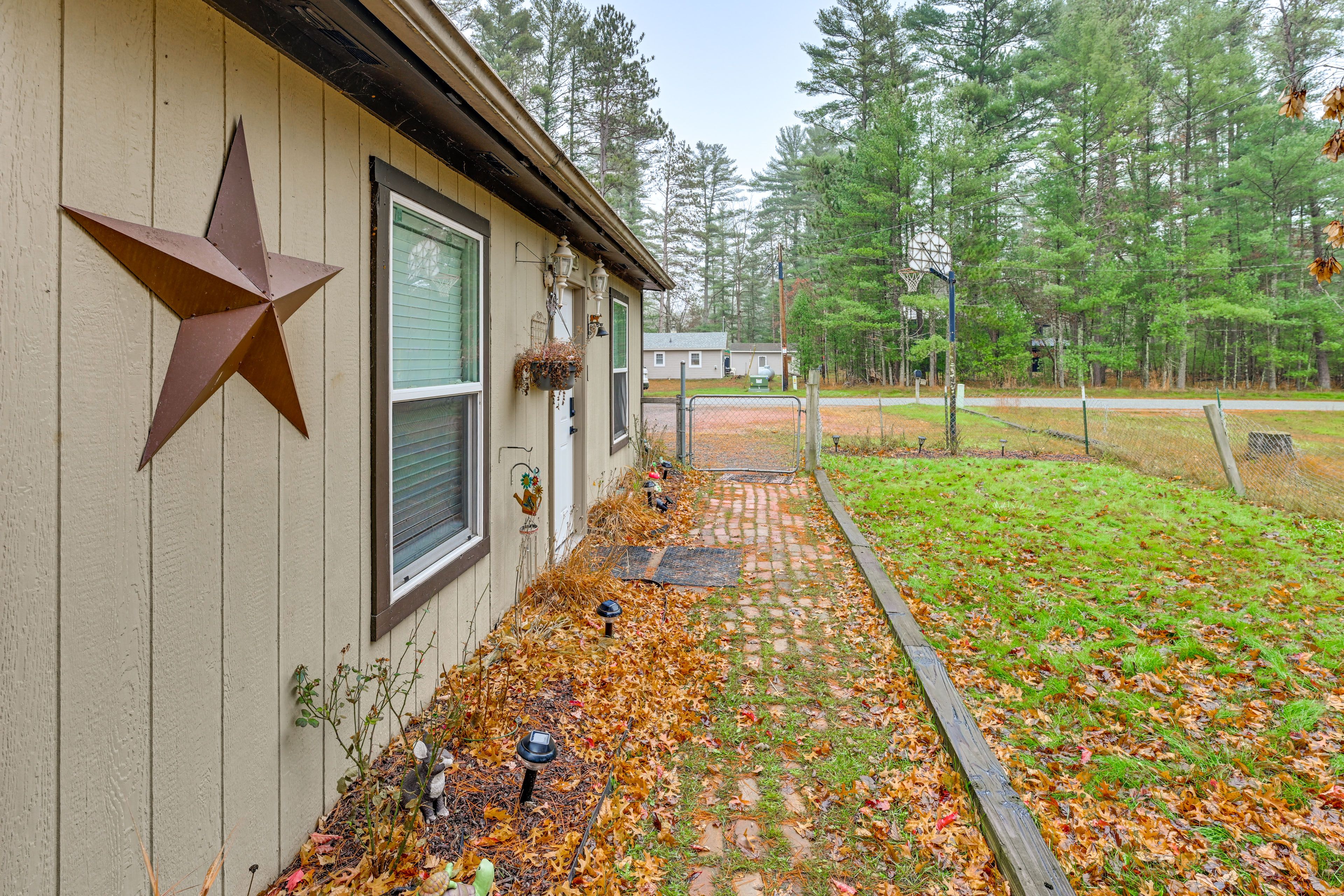 Home Exterior | Entry