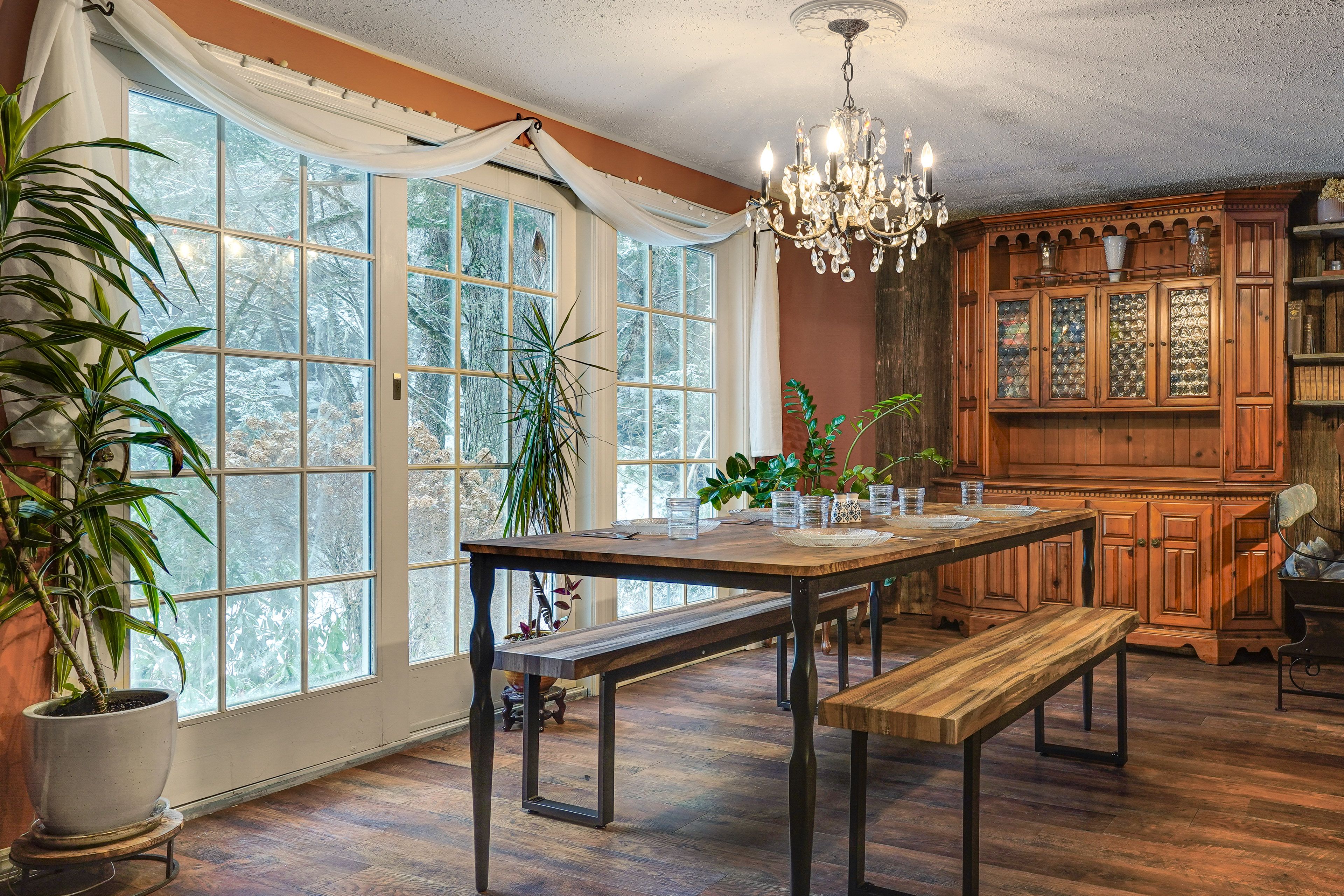 Dining Area | 1st Floor