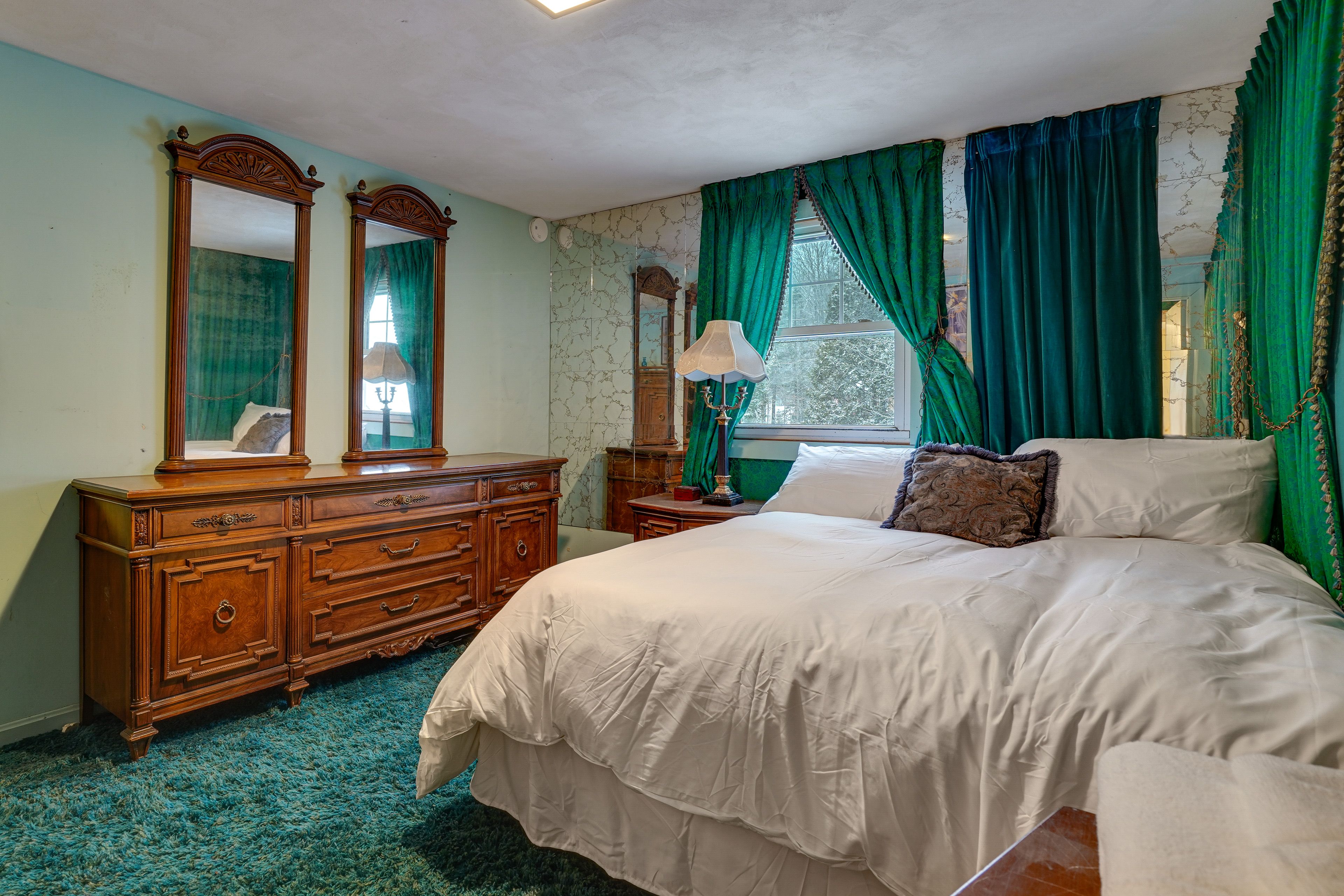 Bedroom 3 | King Bed | 2nd Floor