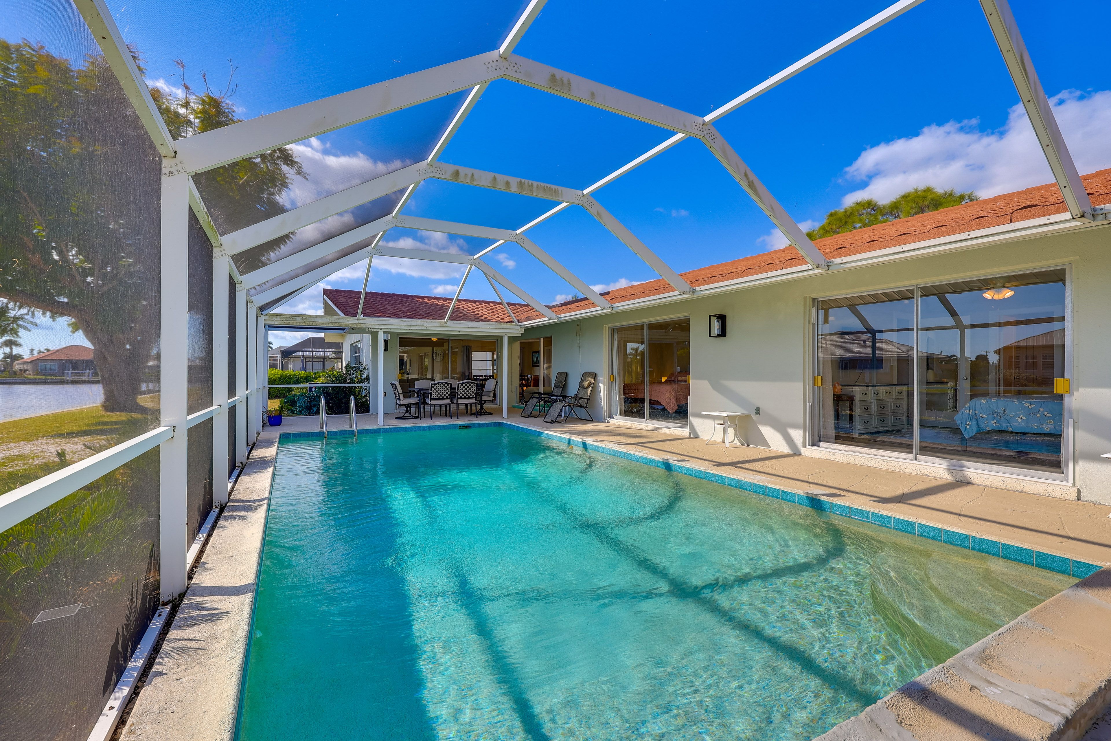 Private Pool (Heated)