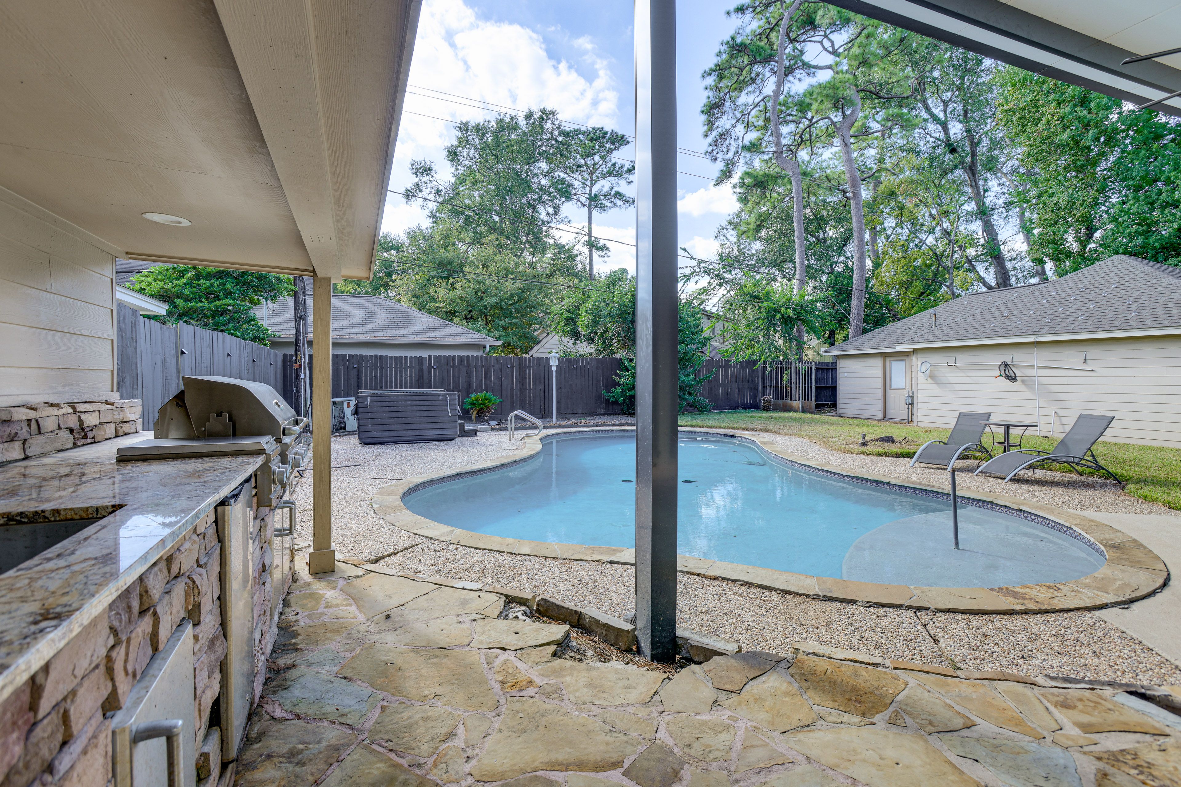 Private Pool & Hot Tub