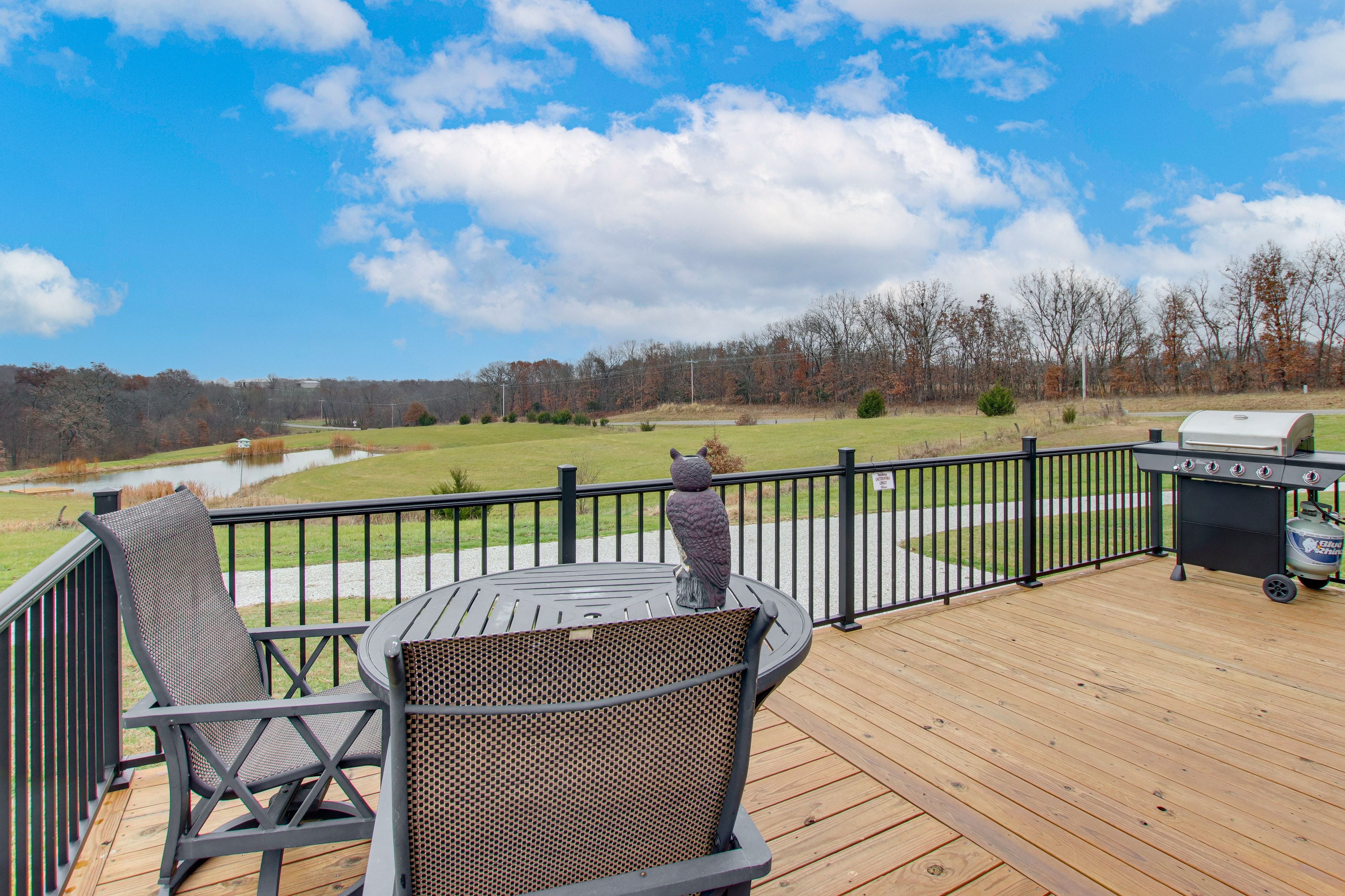 South Gorin Vacation Rental | 3BR | 2BA | 4 Steps to Enter | 1,800 Sq Ft