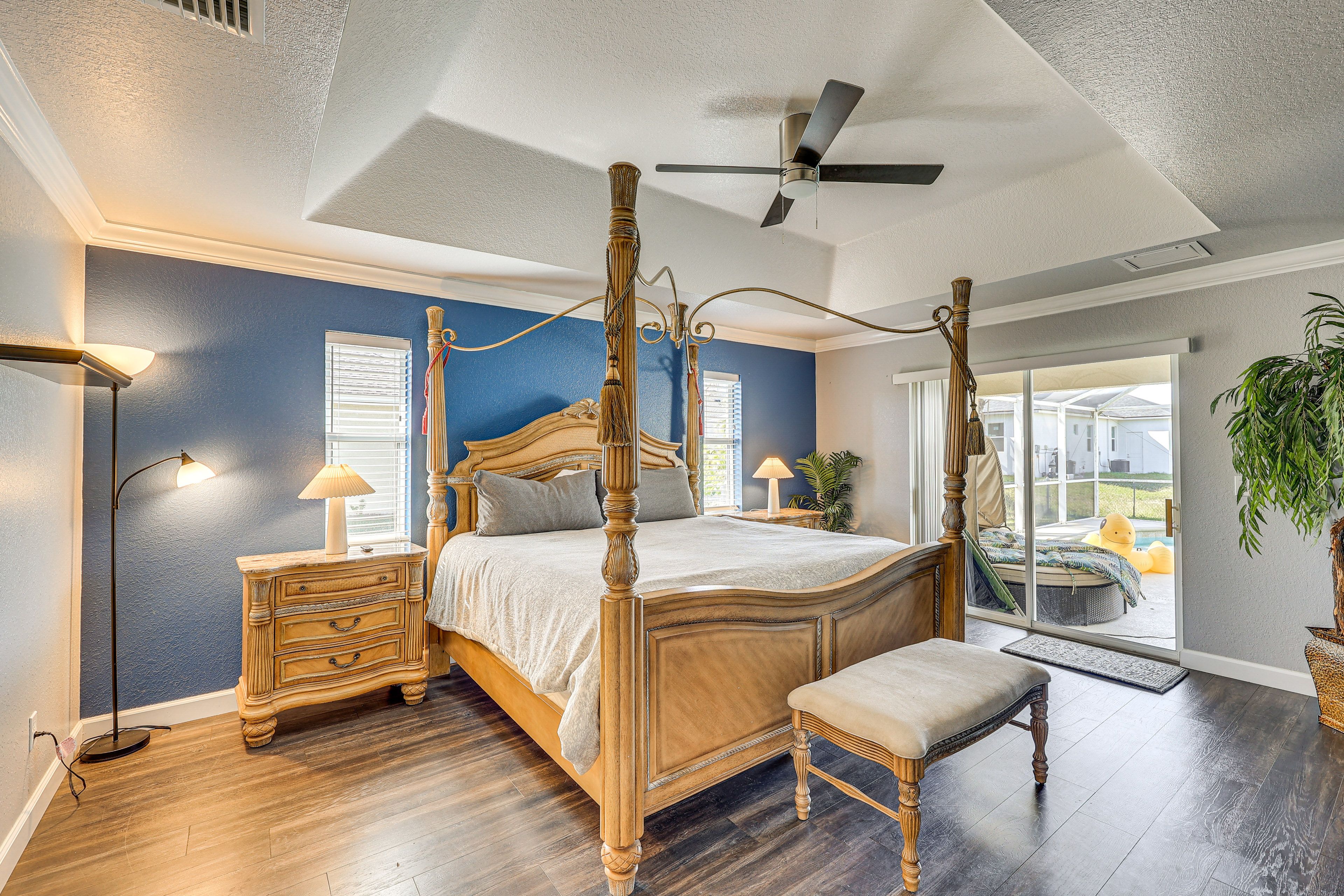 Bedroom 1 | King Bed | Flat-Screen TV