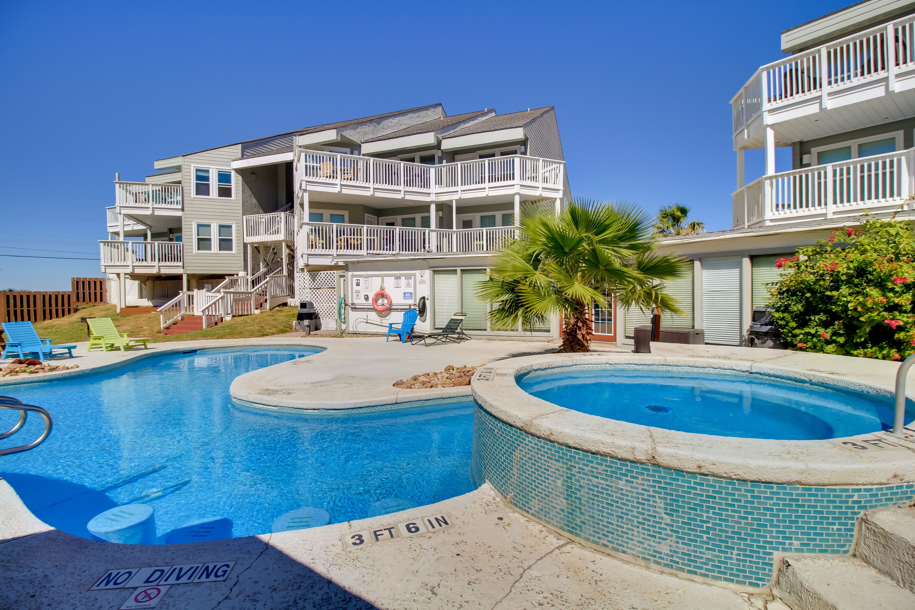 Mustang Island Beach Club | Community Amenities