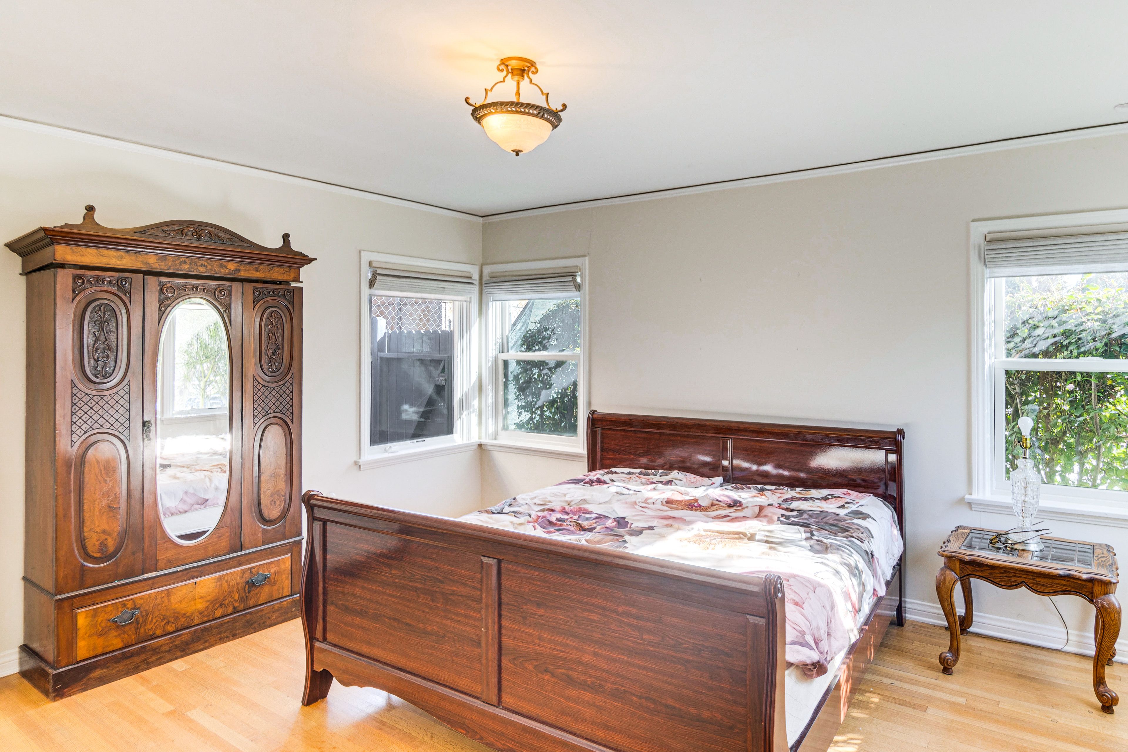 Bedroom 1 | Queen Bed | Linens Provided