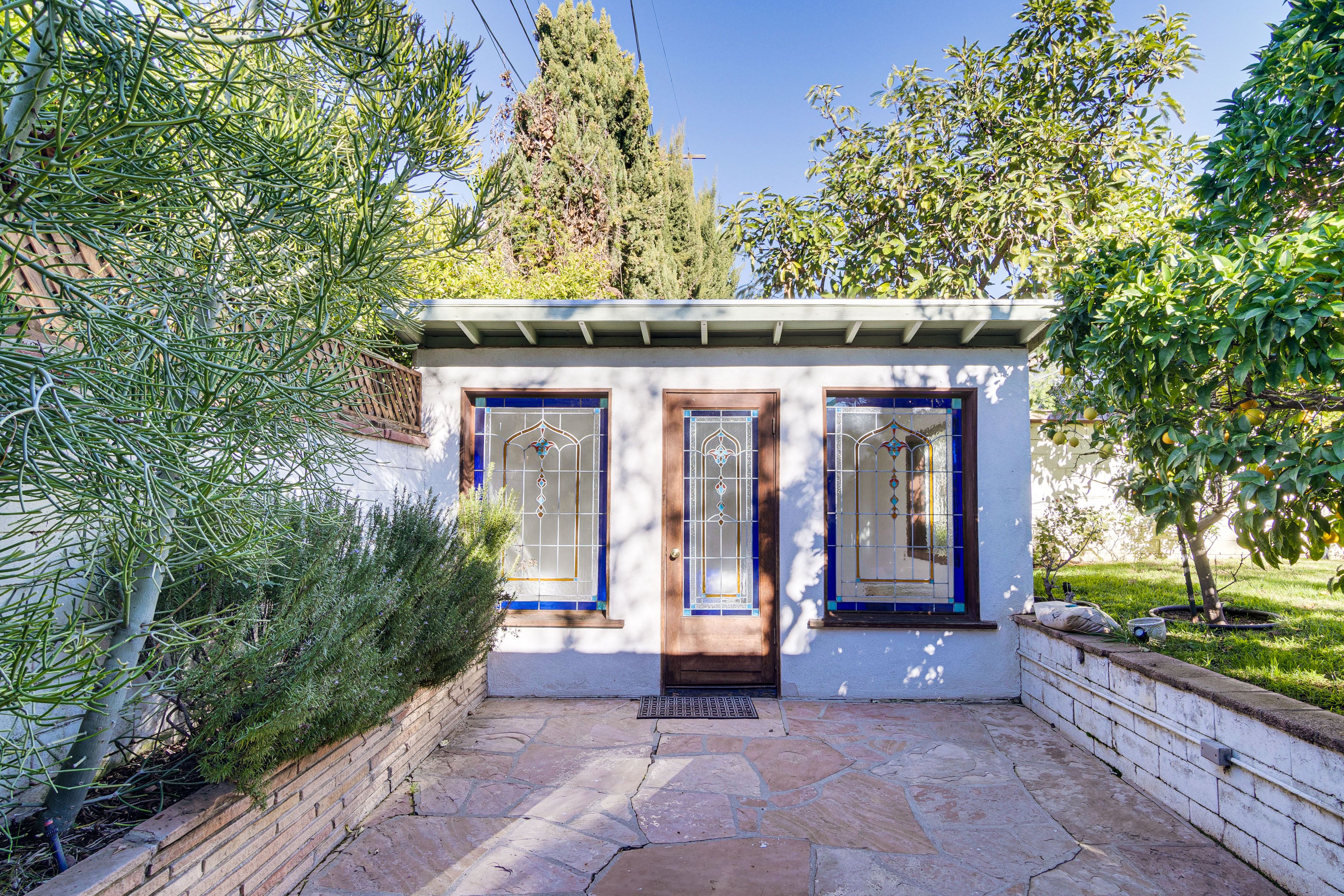 Detached Studio/Shed