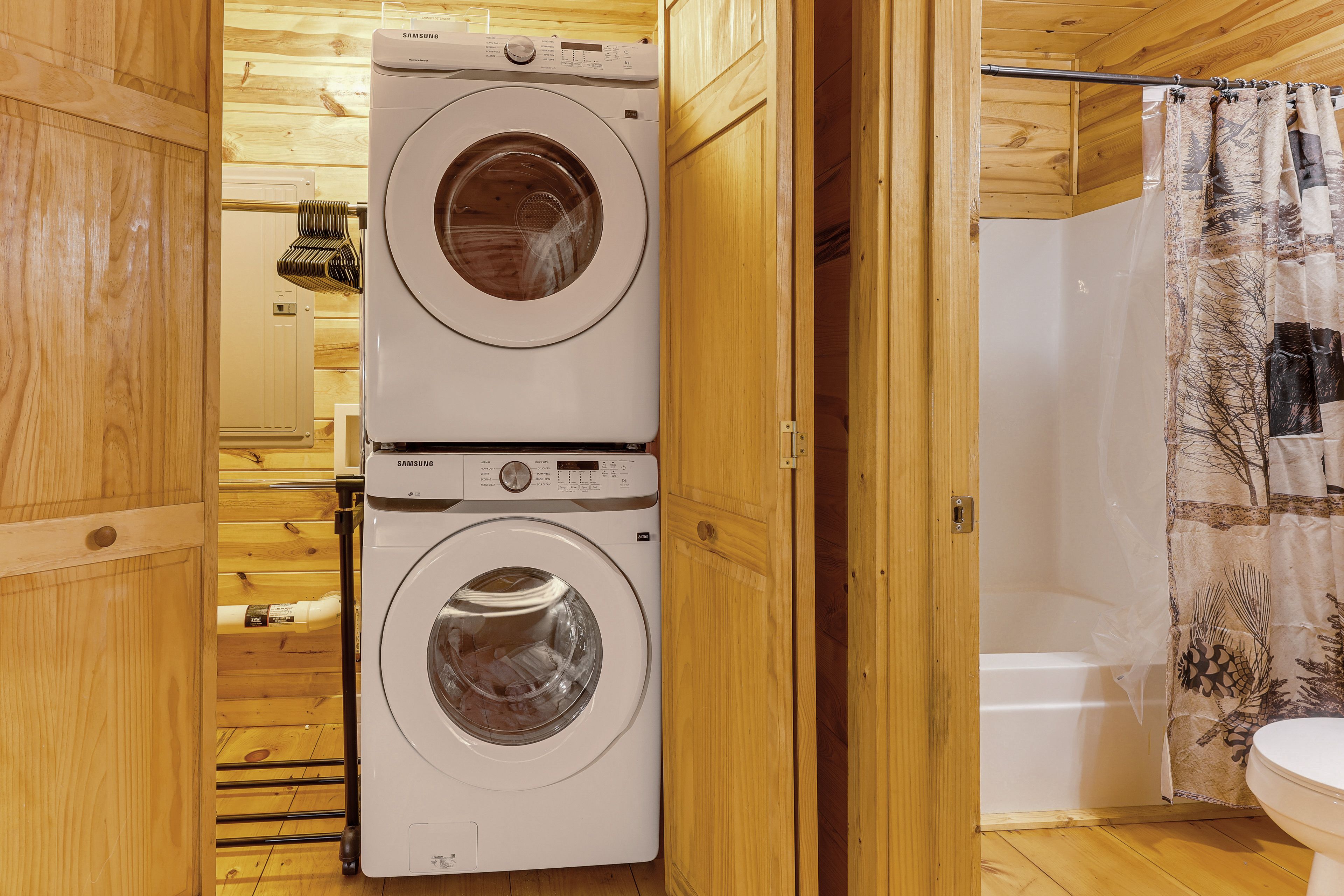 Laundry Area | Washer/Dryer