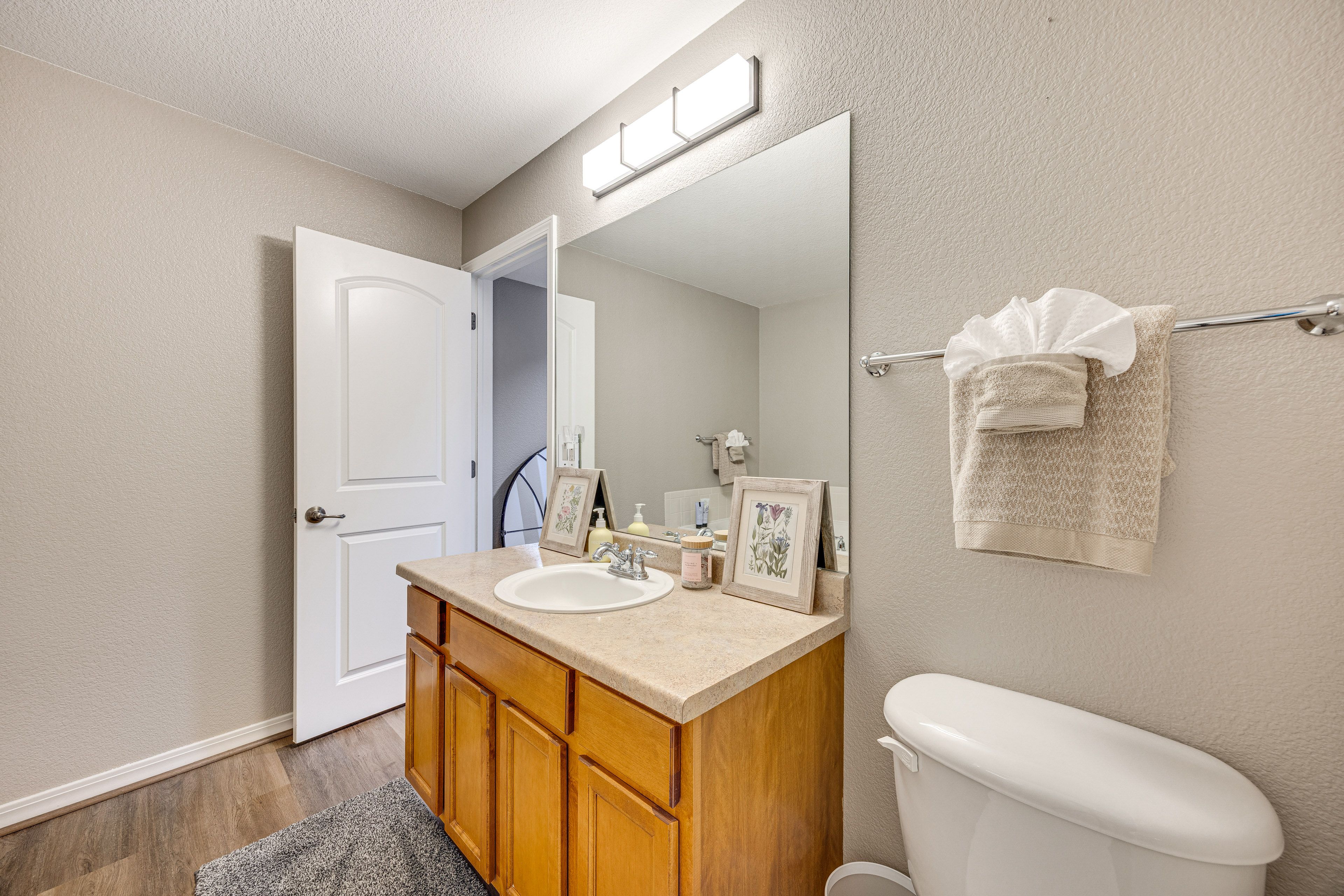 Full Bathroom | Basement | Complimentary Toiletries
