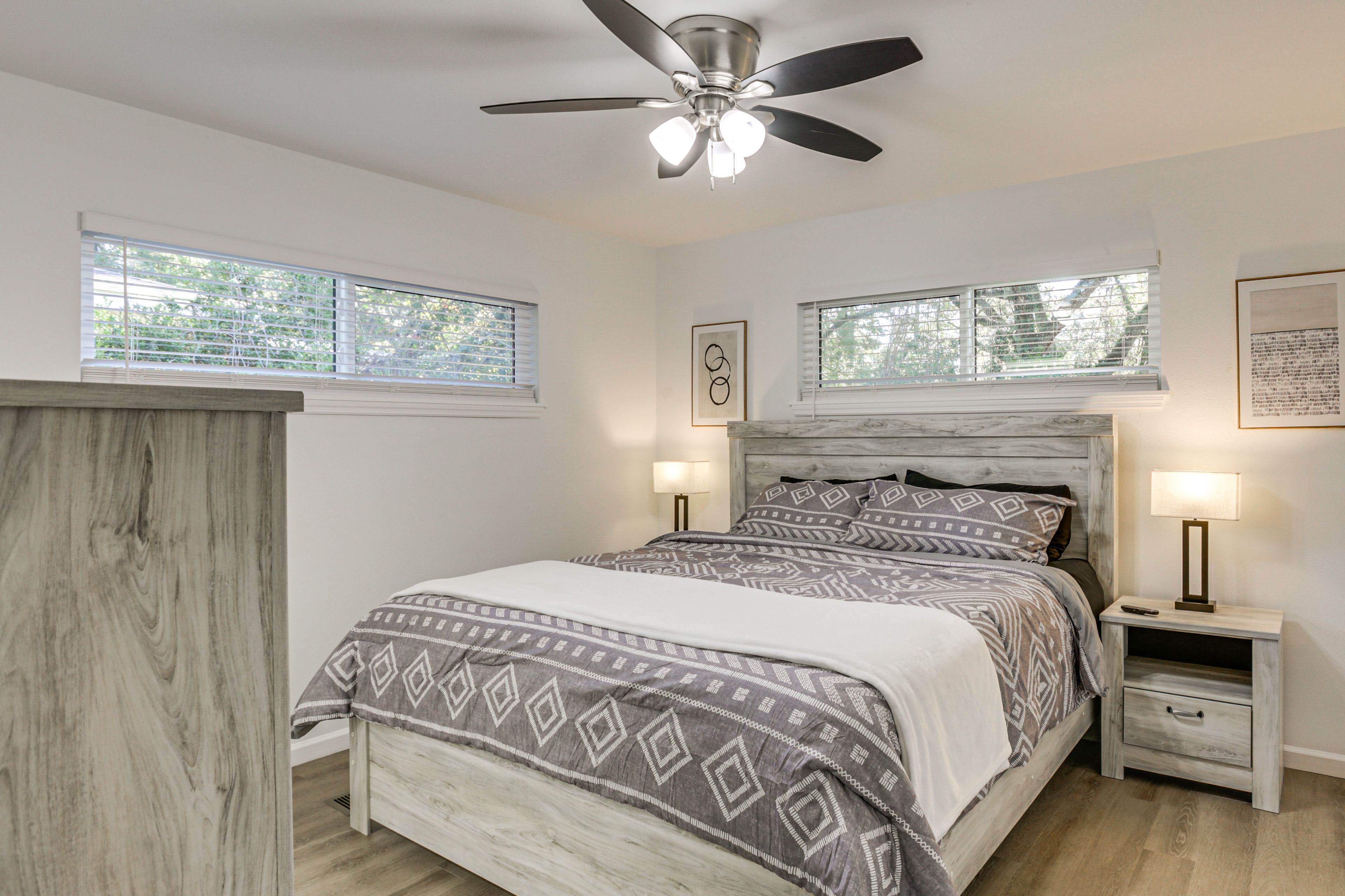 Bedroom 1 | King Bed | En-Suite Bathroom