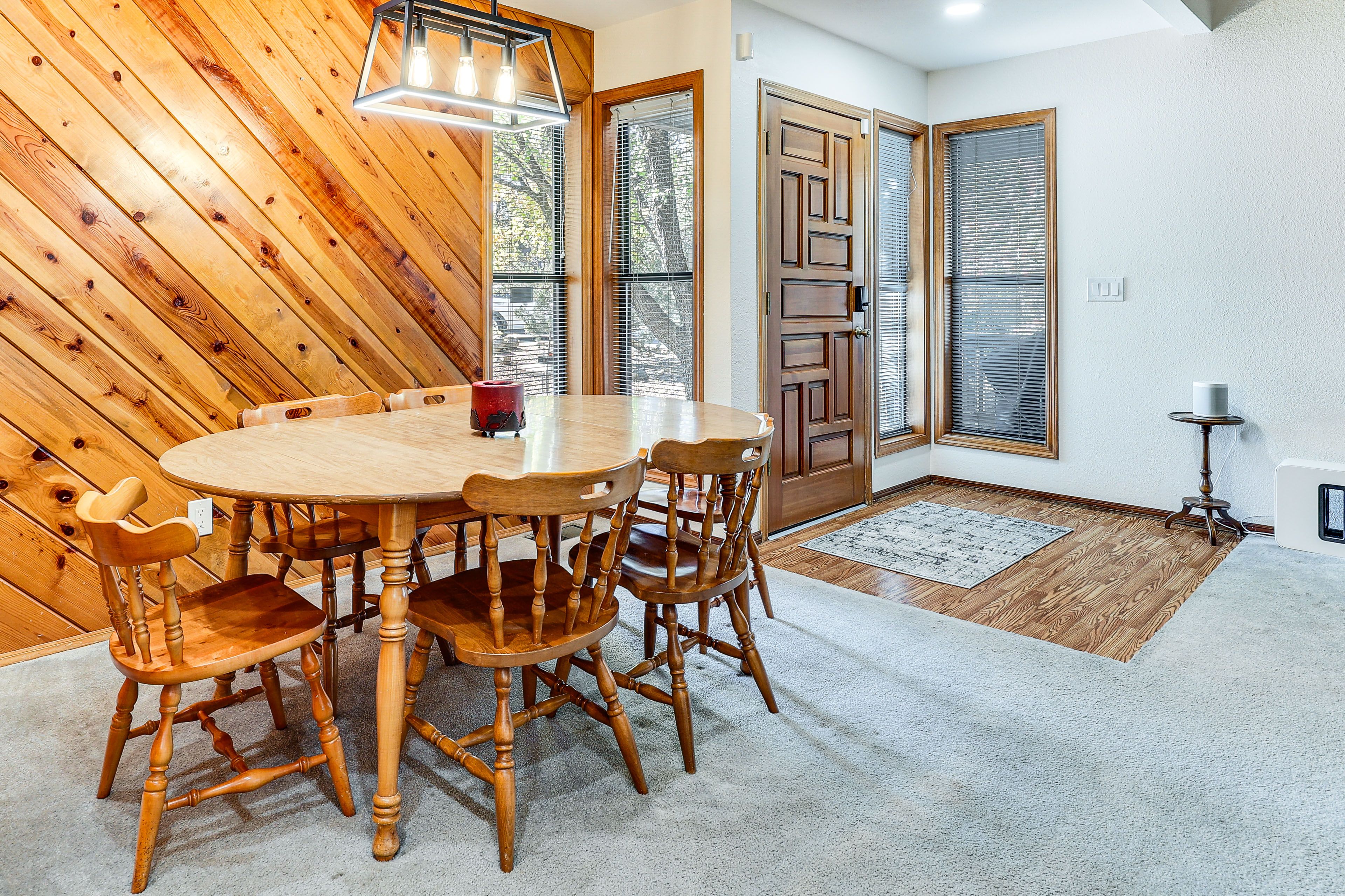 Dining Area | 1st Floor