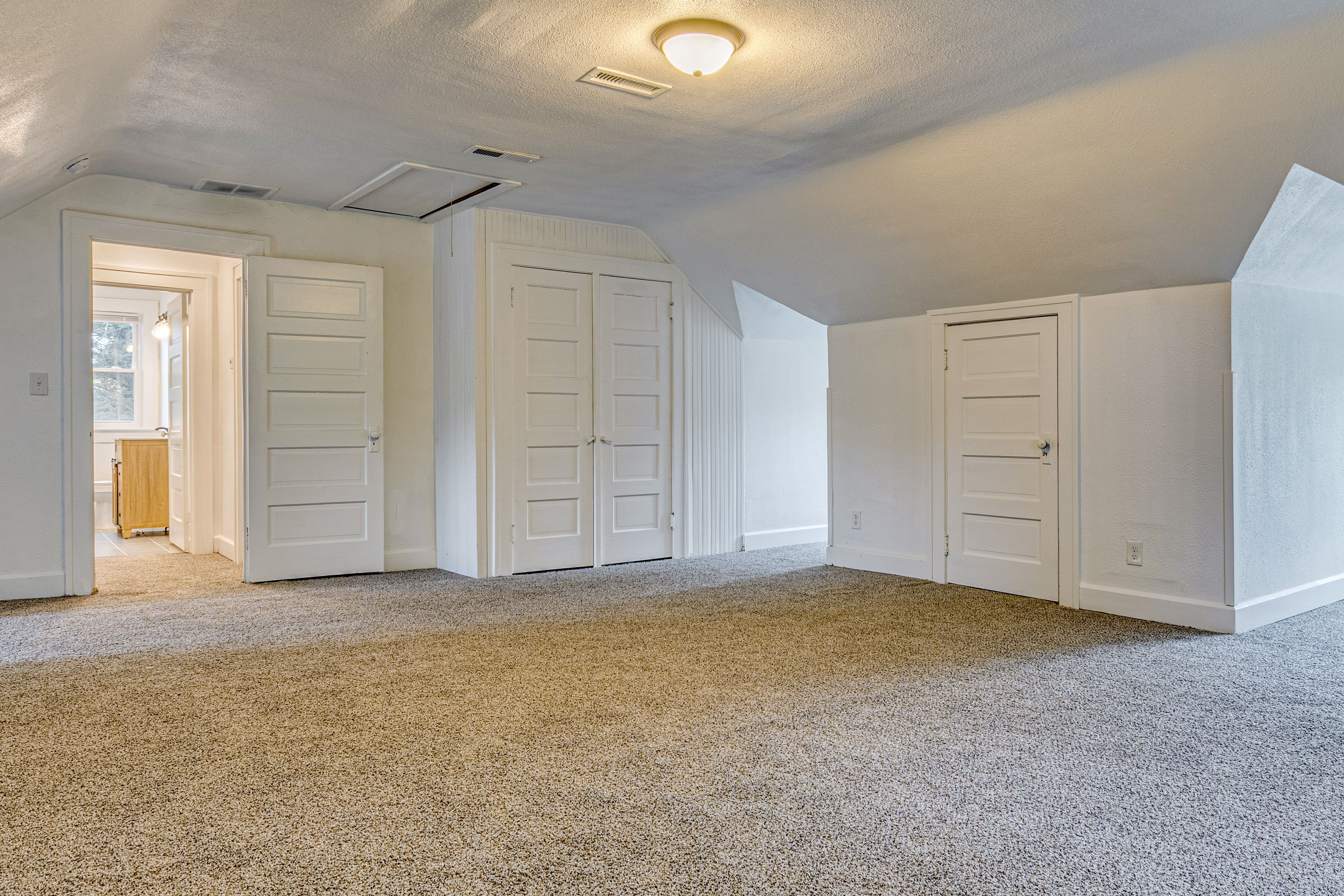 Common Area | 3rd Floor