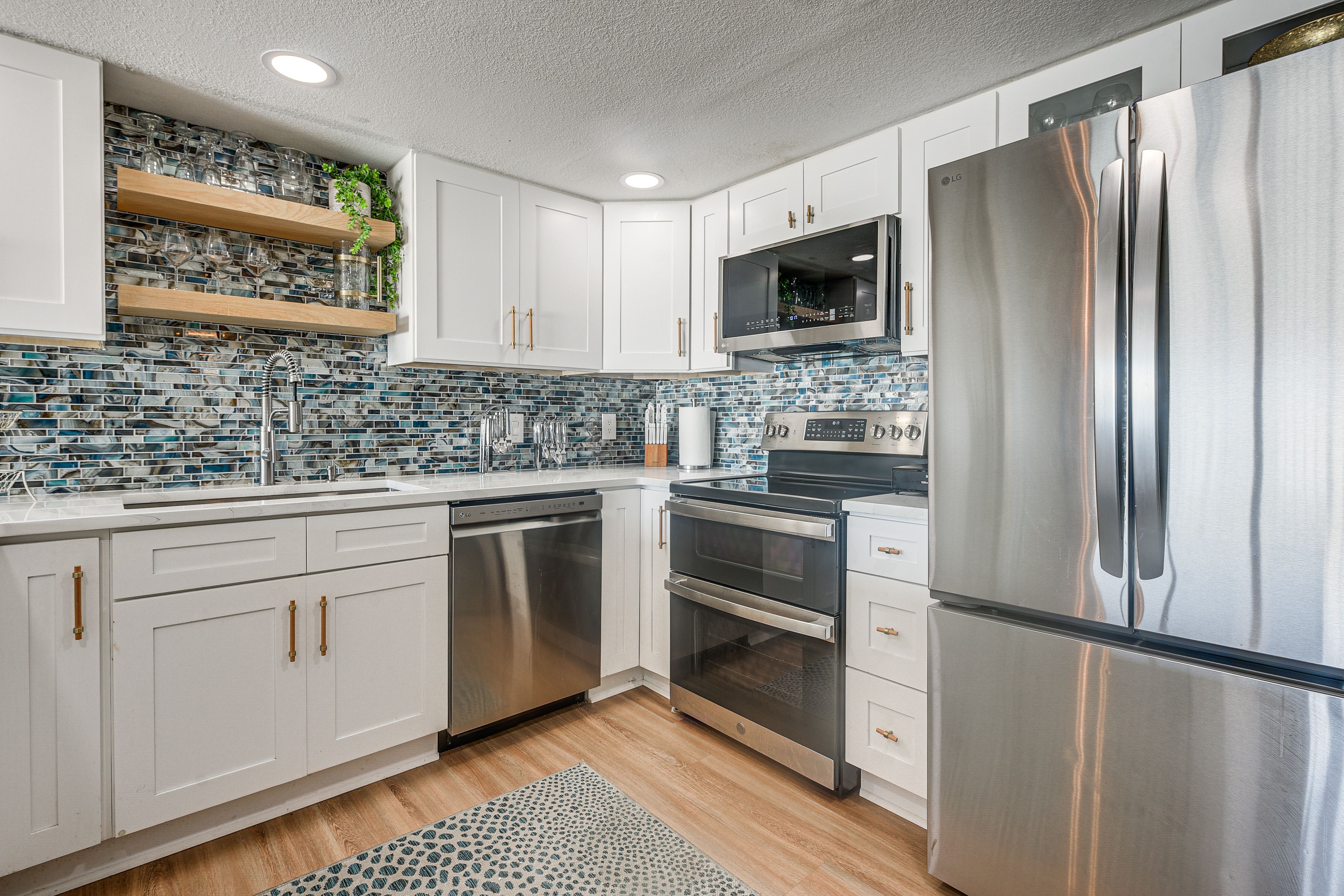 Kitchen | Cooking Basics | Tea Kettle | Toaster