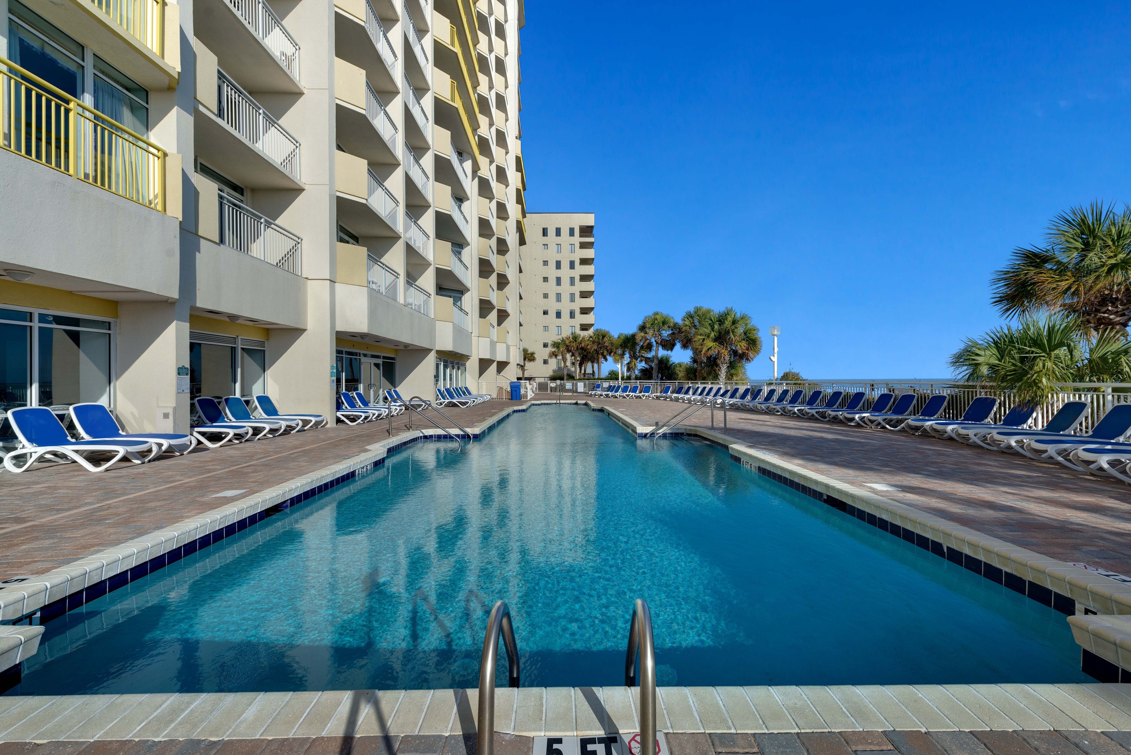 Baywatch Resorts | Community Amenities