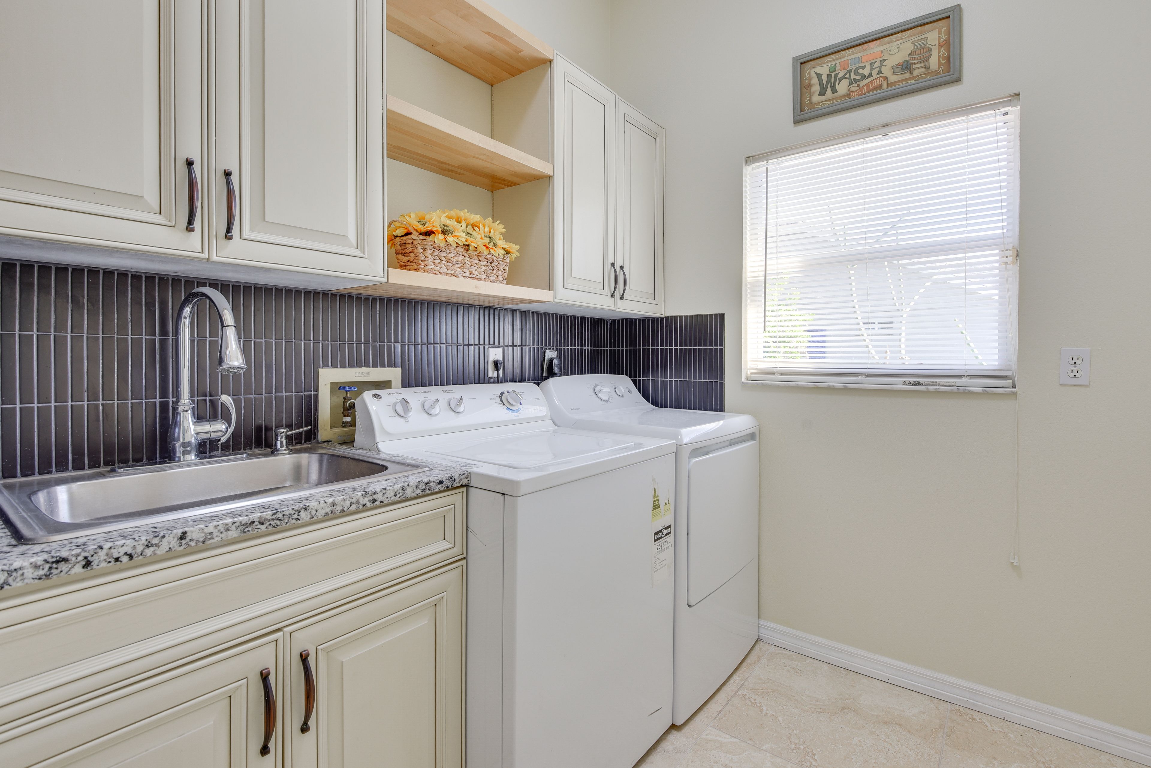 Laundry Room | 1st Floor | Washer/Dryer