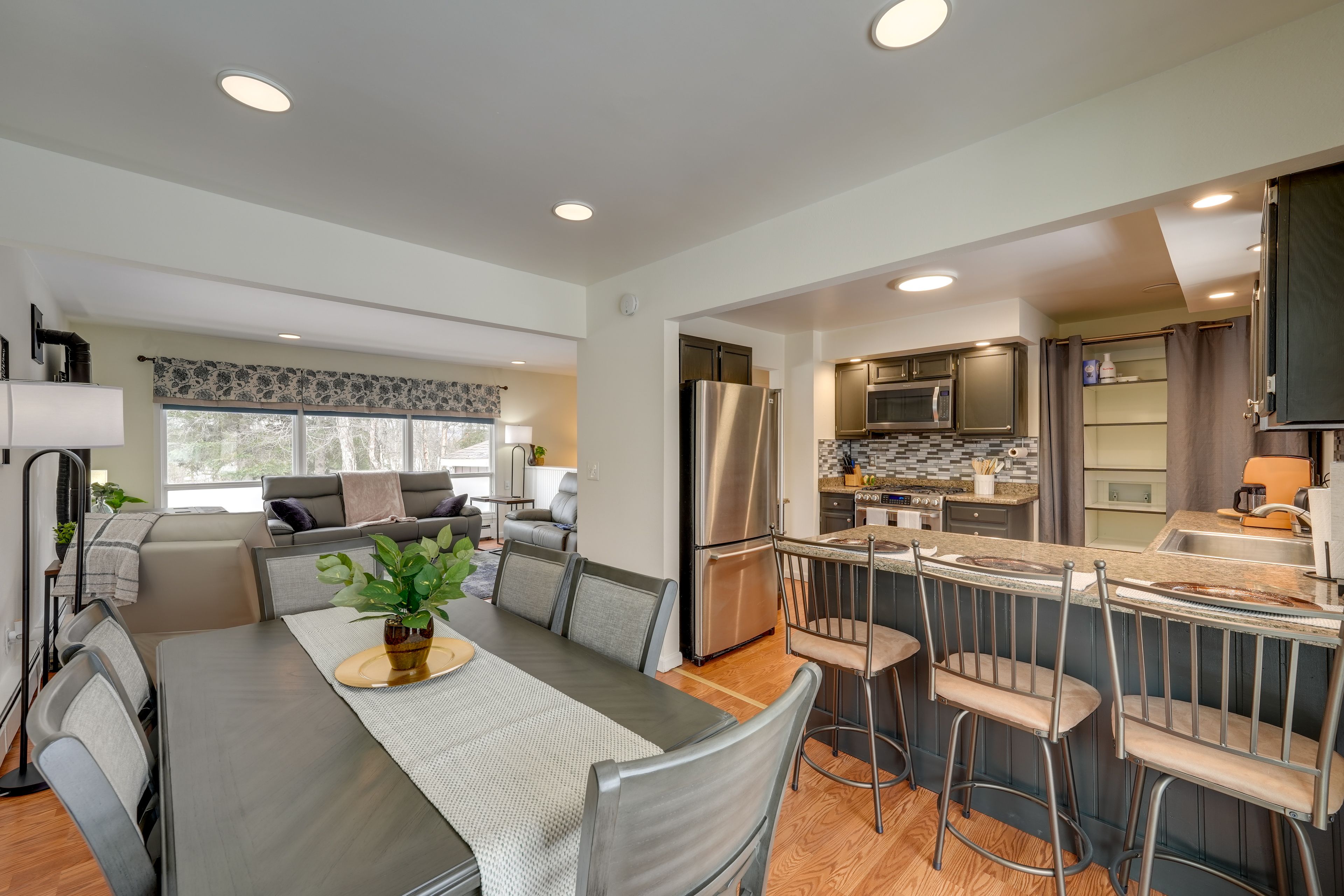 Interior | Free WiFi | Central Heating