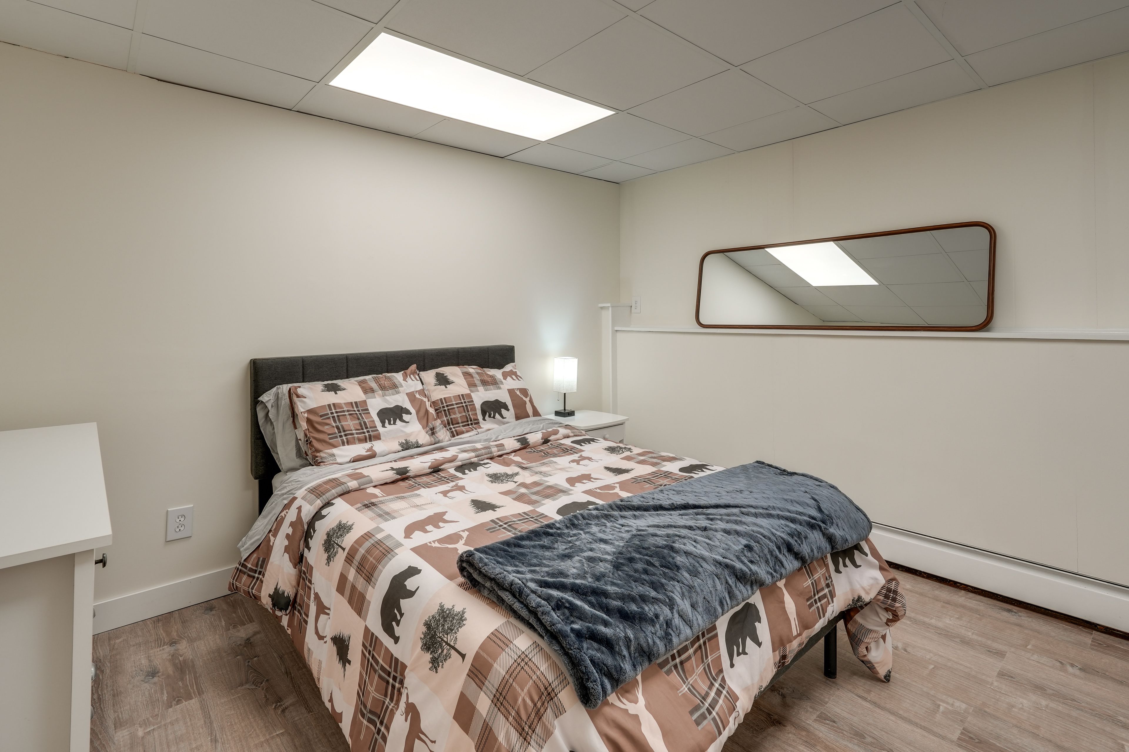 Bedroom 3 | Queen Bed | Lower Level