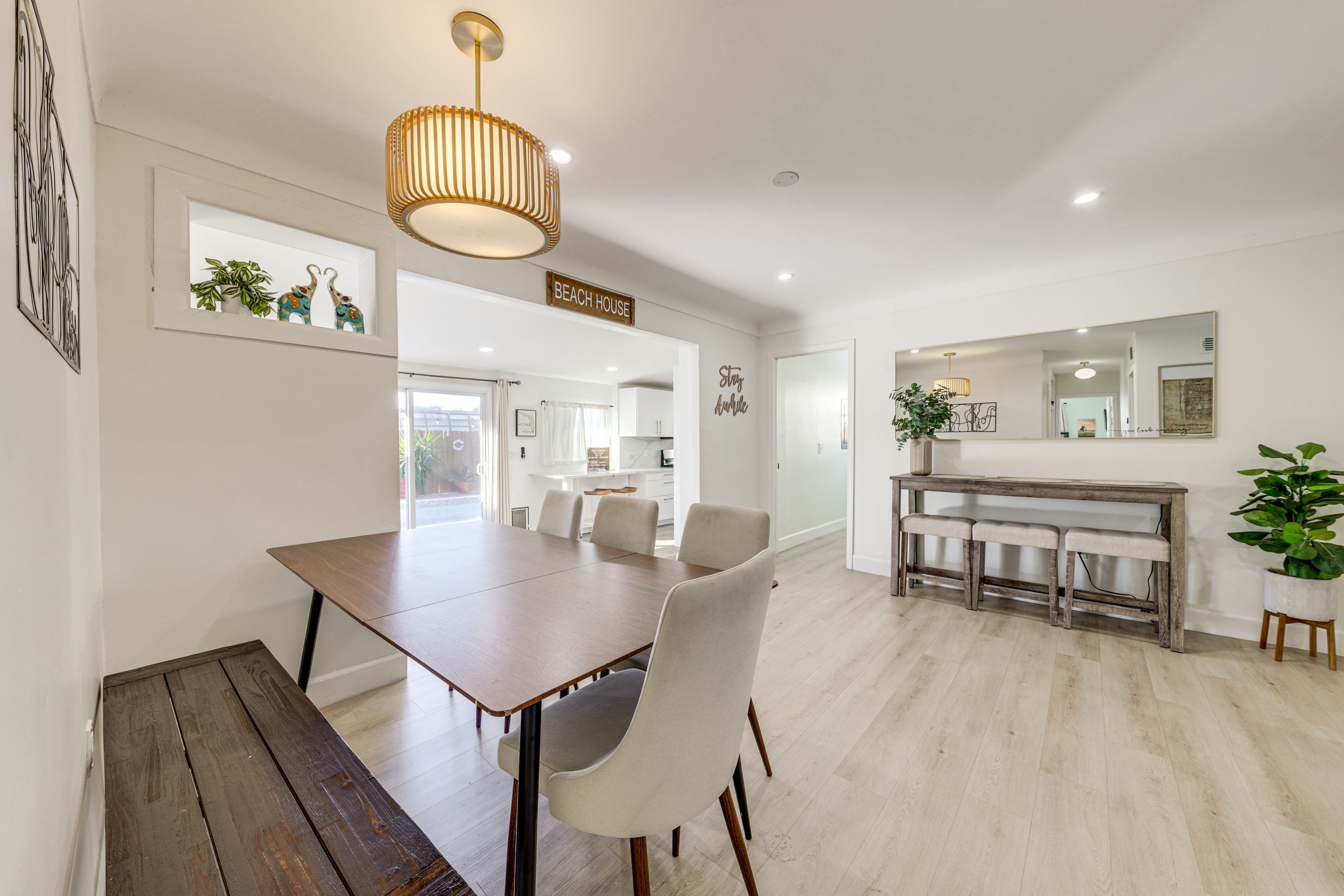 Dining Area | Dishware & Flatware