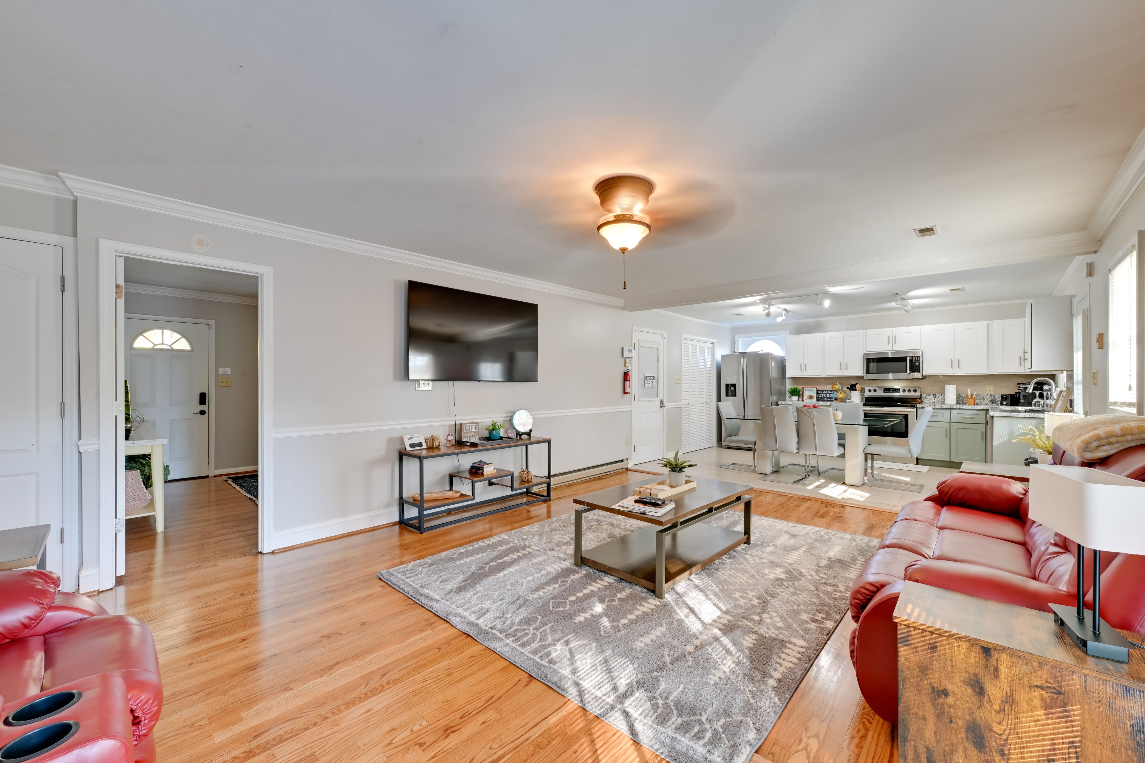 Living Room | Central A/C & Heat