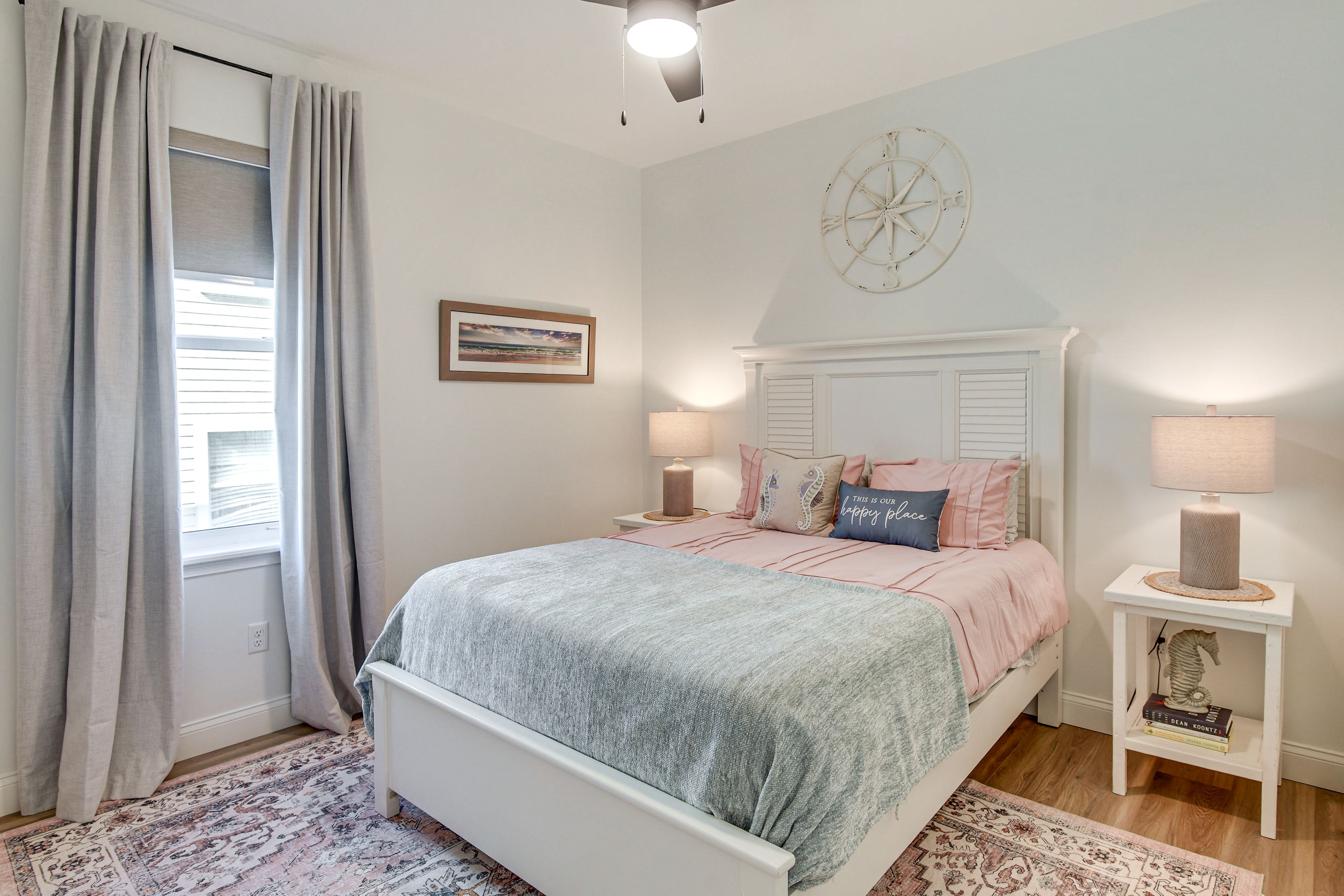 Bedroom 2 | Queen Bed