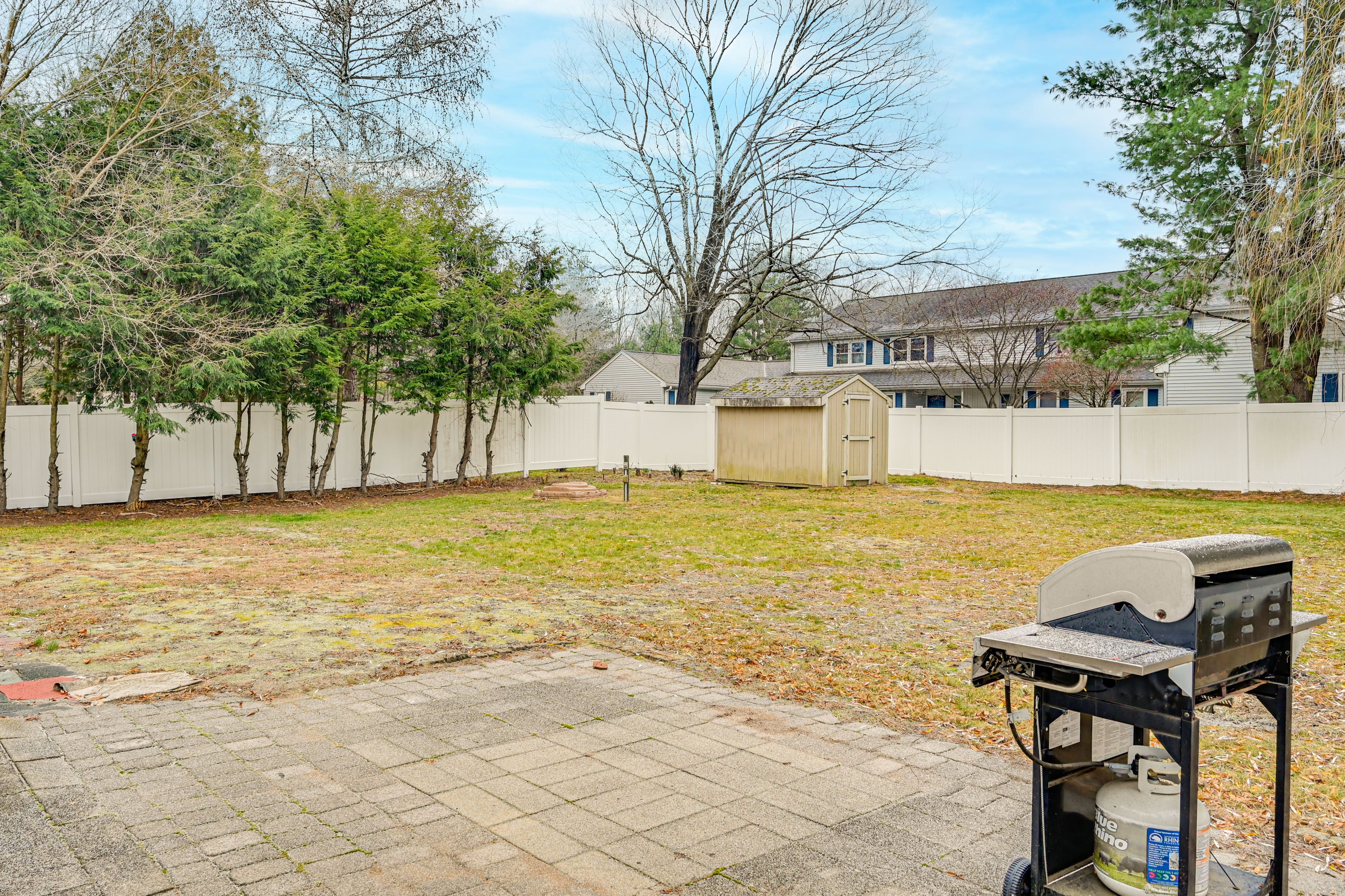 Fenced Backyard | Gas Grill