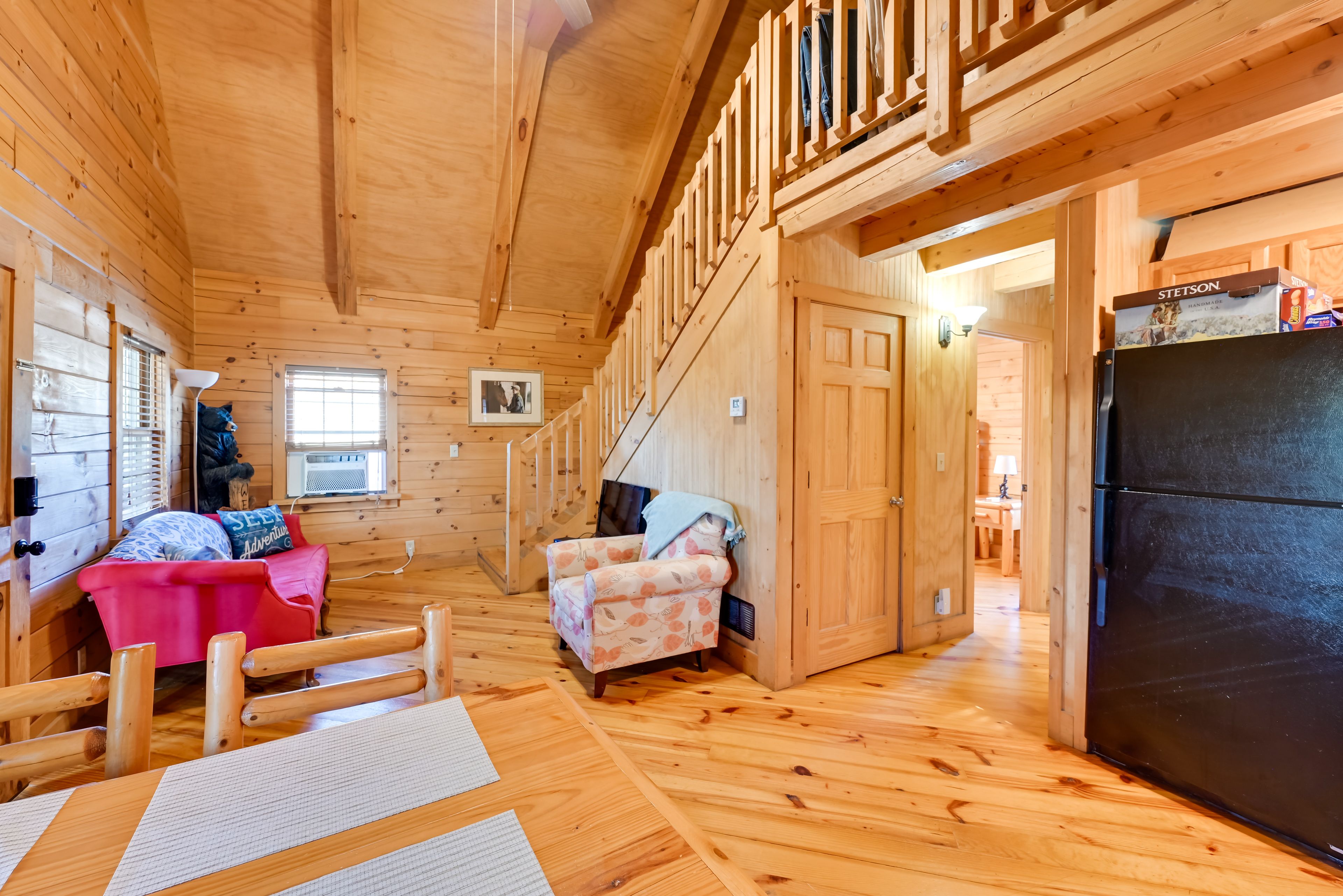 Living Space | 1st Floor | Free WiFi | Central A/C & Heating