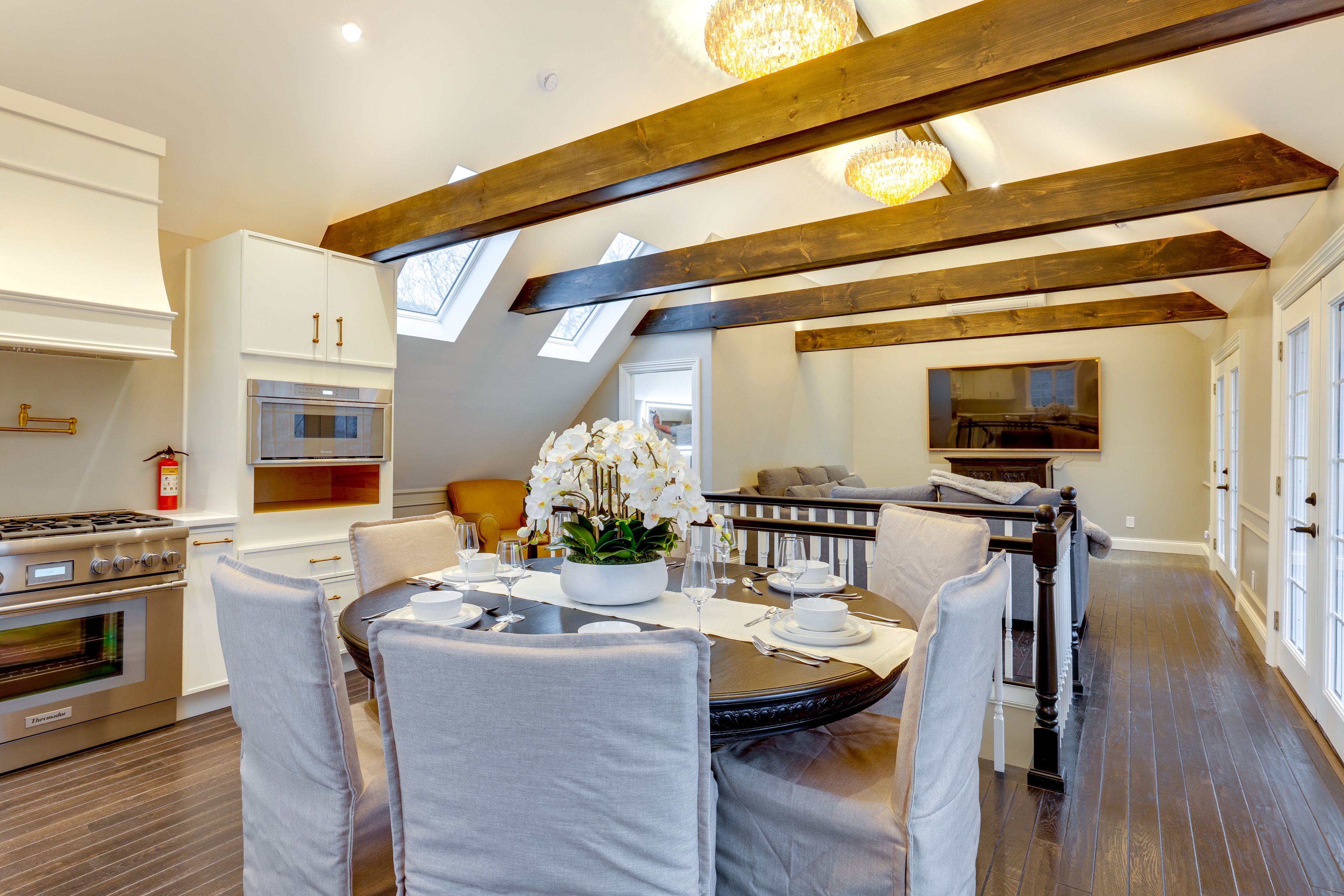 Eat-In Kitchen | 2nd Floor