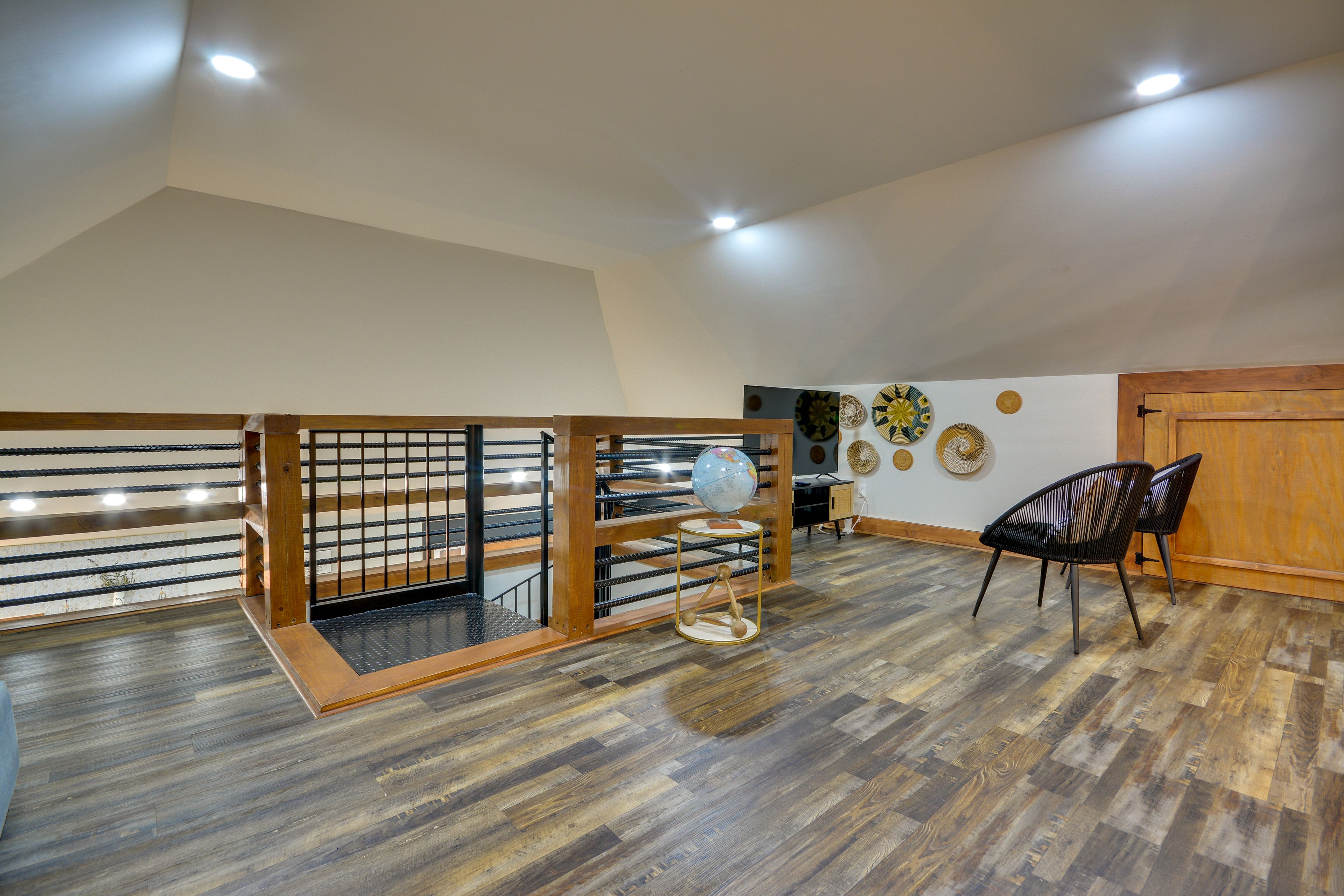 Bedroom 3 (Loft) | Full Bed | Twin Daybed w/ Twin Trundle | 2nd Floor