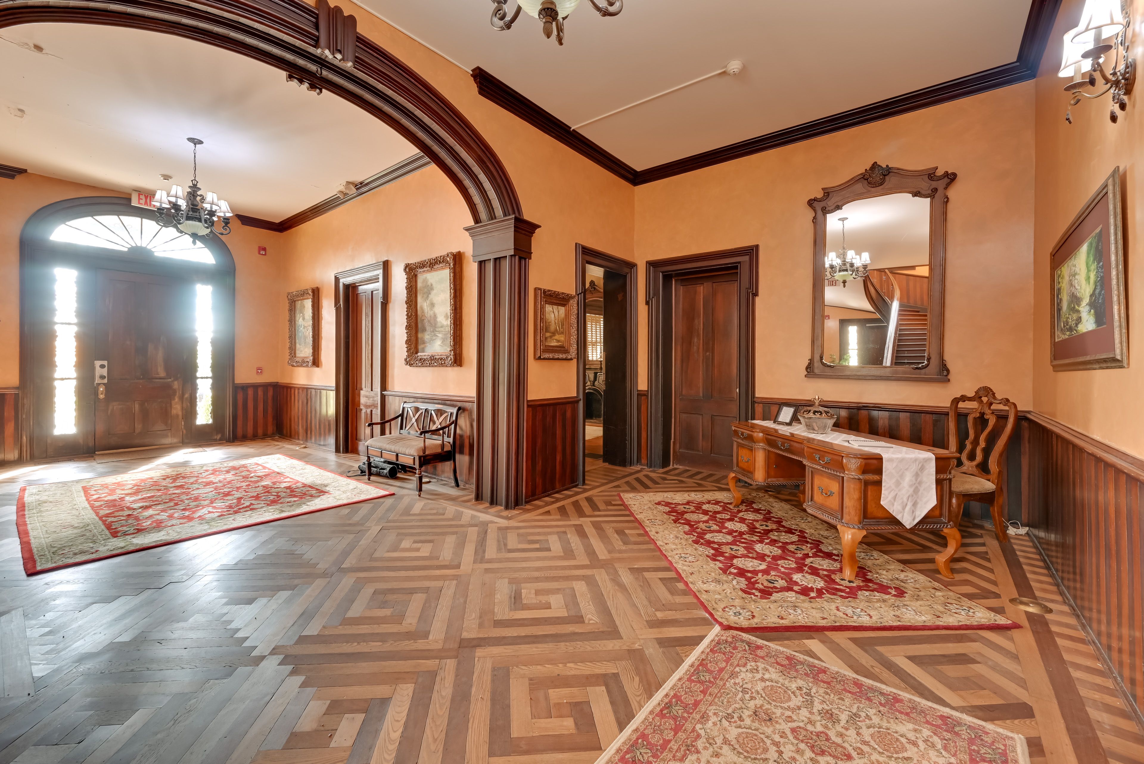 Interior | 2-Story House | Free WiFi