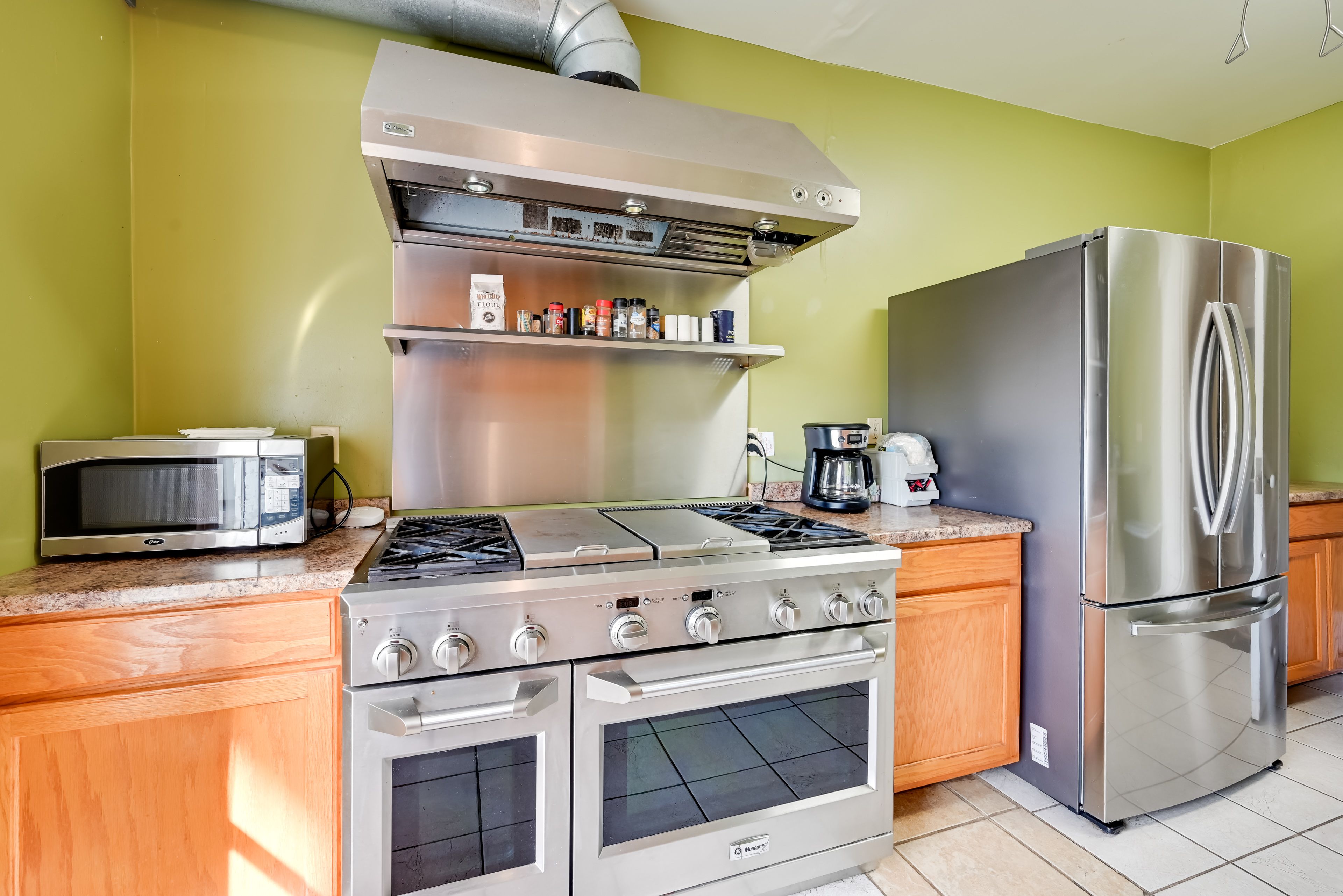 Kitchen | 1st Floor | Drip & Single-Serve Coffee Makers | Cooking Basics