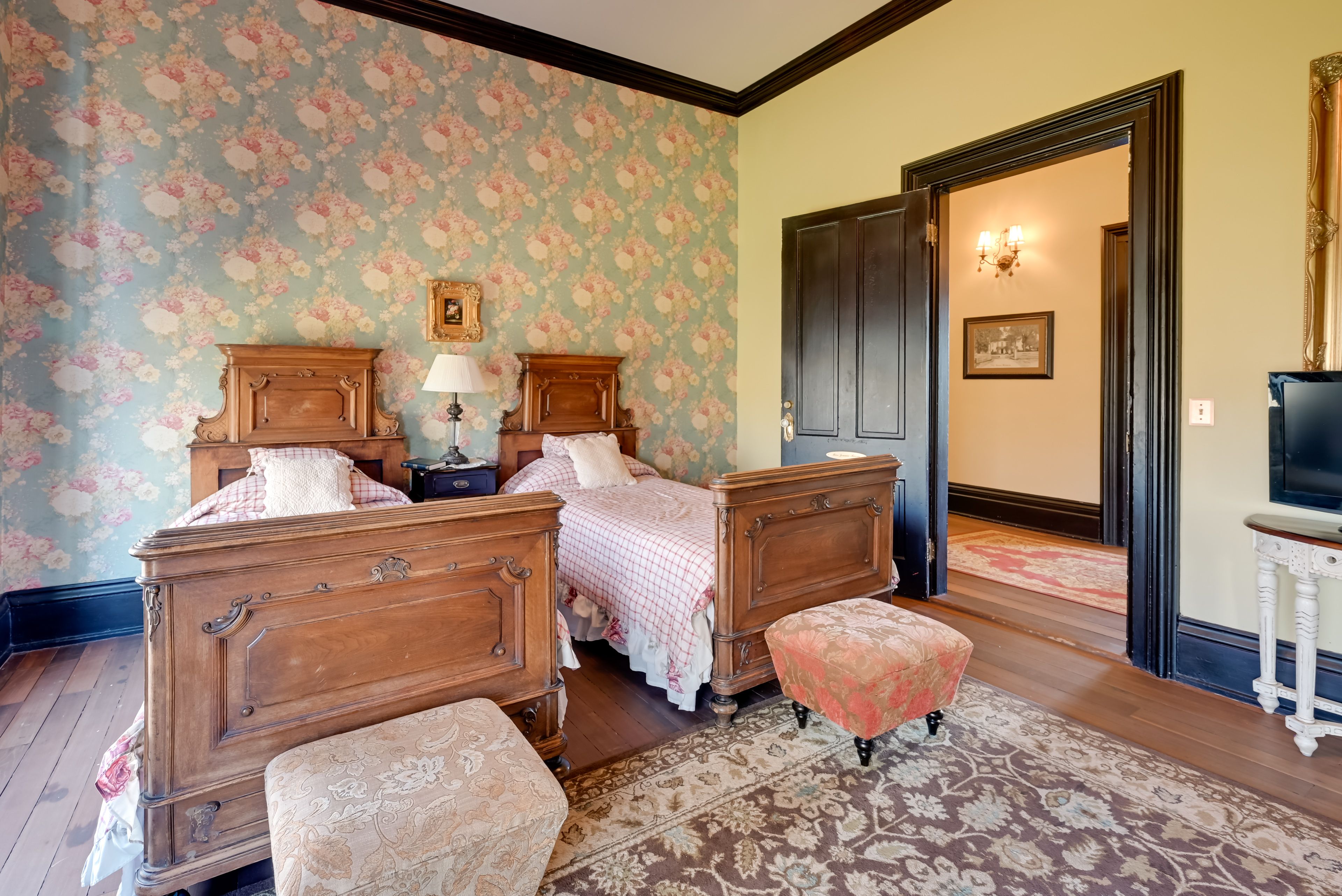 Bedroom 8 | 2nd Floor | 2 Twin Beds