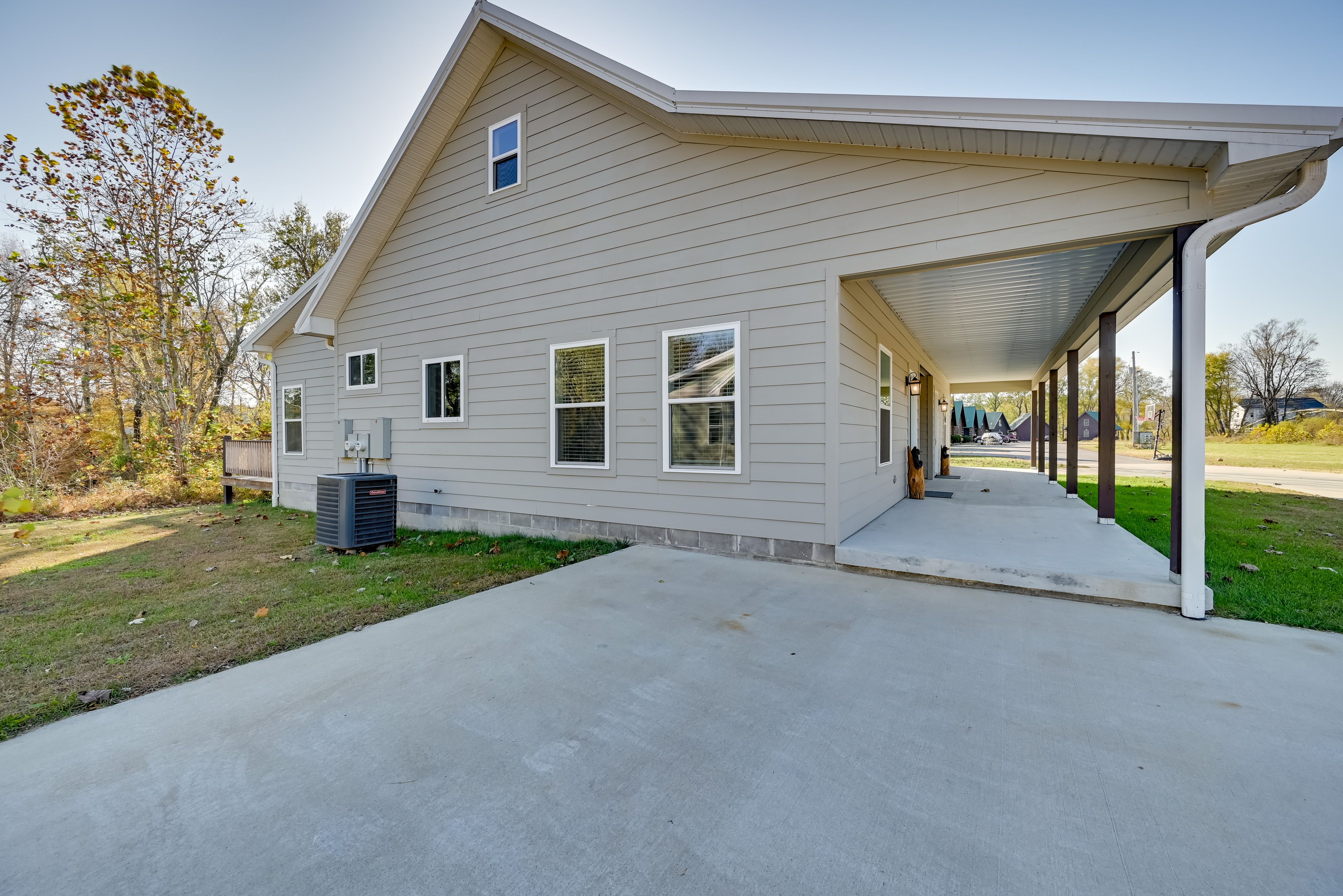 Parking | Driveway (2 Vehicles)